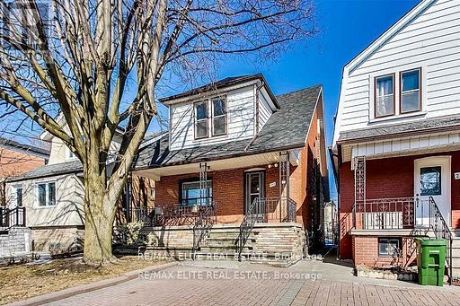 299 Robina Avenue E, Toronto, ON M6C 3Z2