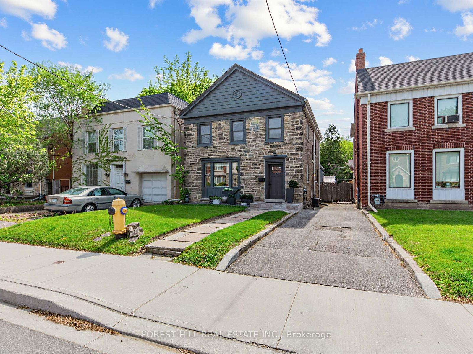 192 Glen Cedar Road, Toronto, ON M6C 3H1 photo 3
