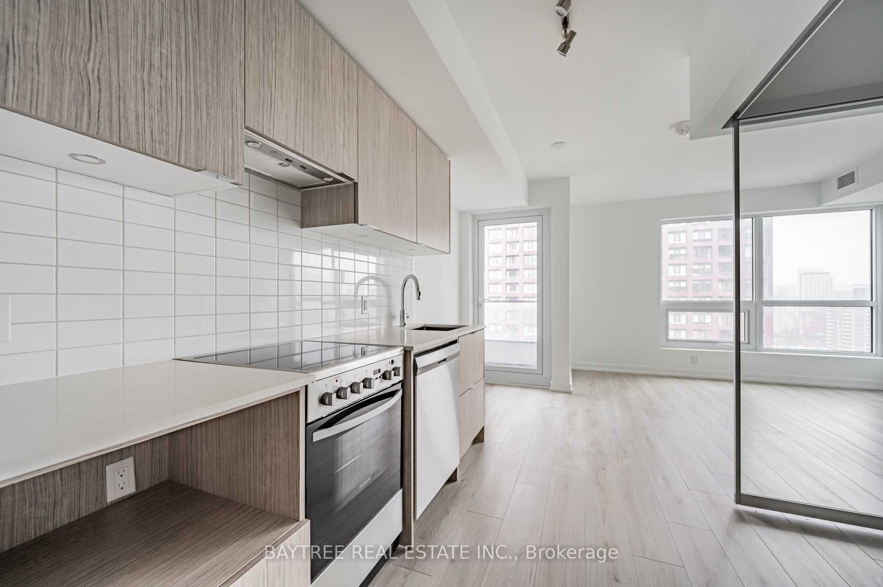 395 Bloor Street E 1412, Toronto, ON M4W 0B4