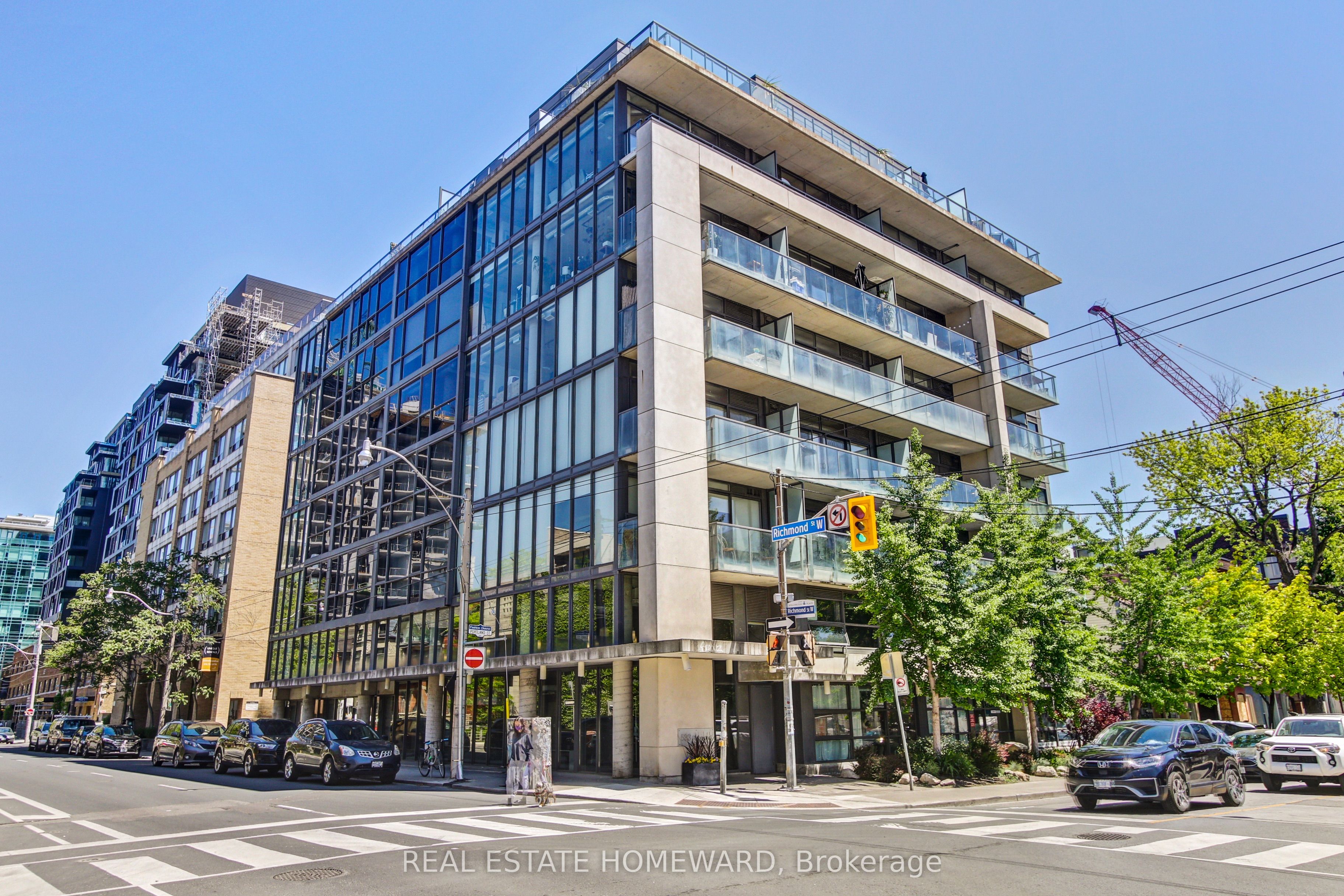 533 Richmond Street W 704, Toronto, ON M5V 3Y1