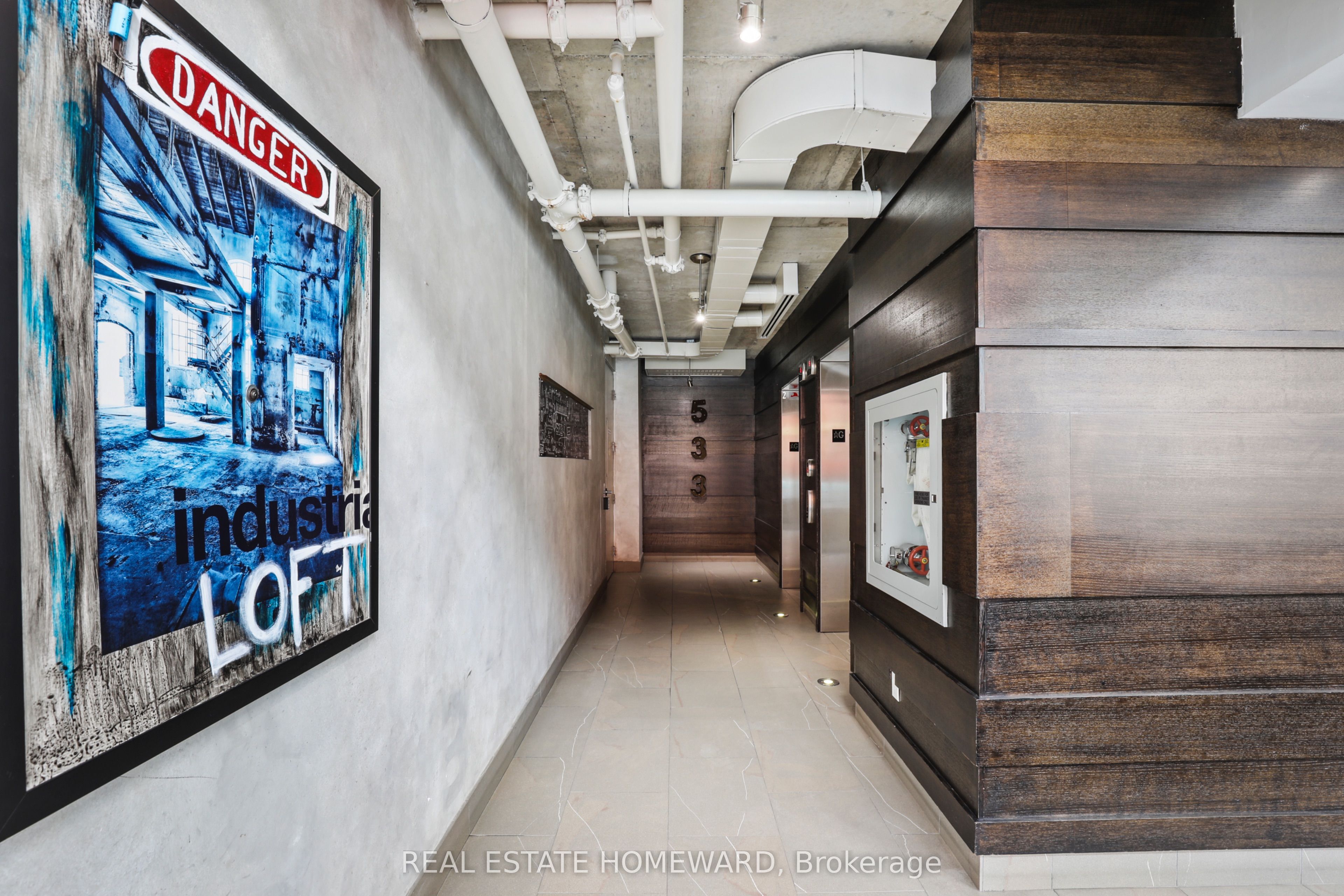 533 Richmond Street W 704, Toronto, ON M5V 3Y1 photo 4
