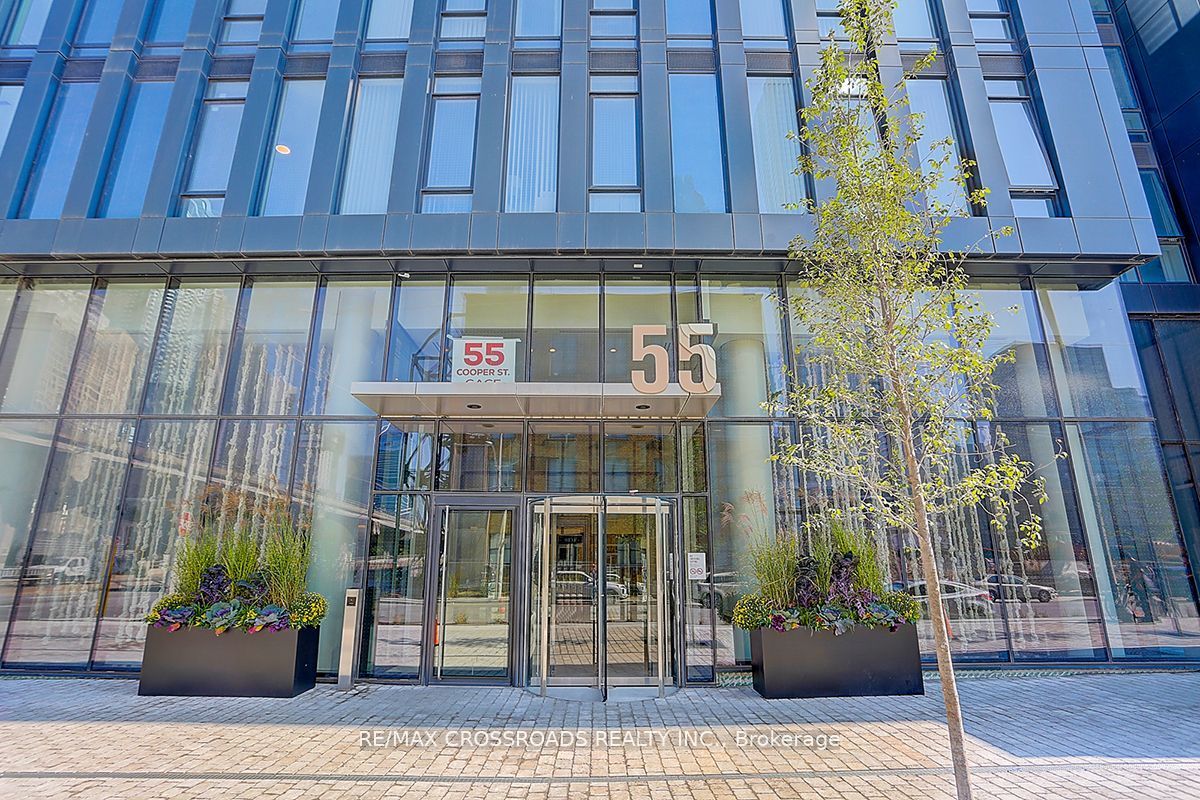 55 COOPER Street 6906, Toronto, ON M5E 0G1 photo 2