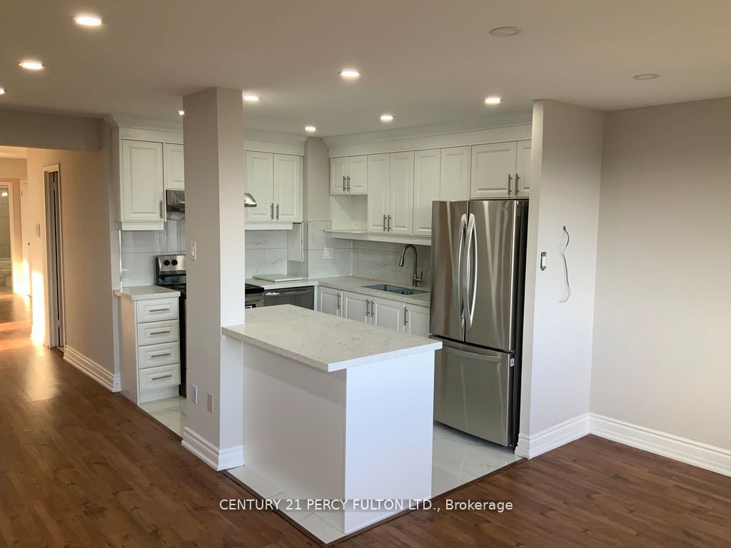 10 Sunny Glen Way 1904, Toronto, ON M3C 2Z3 photo 3