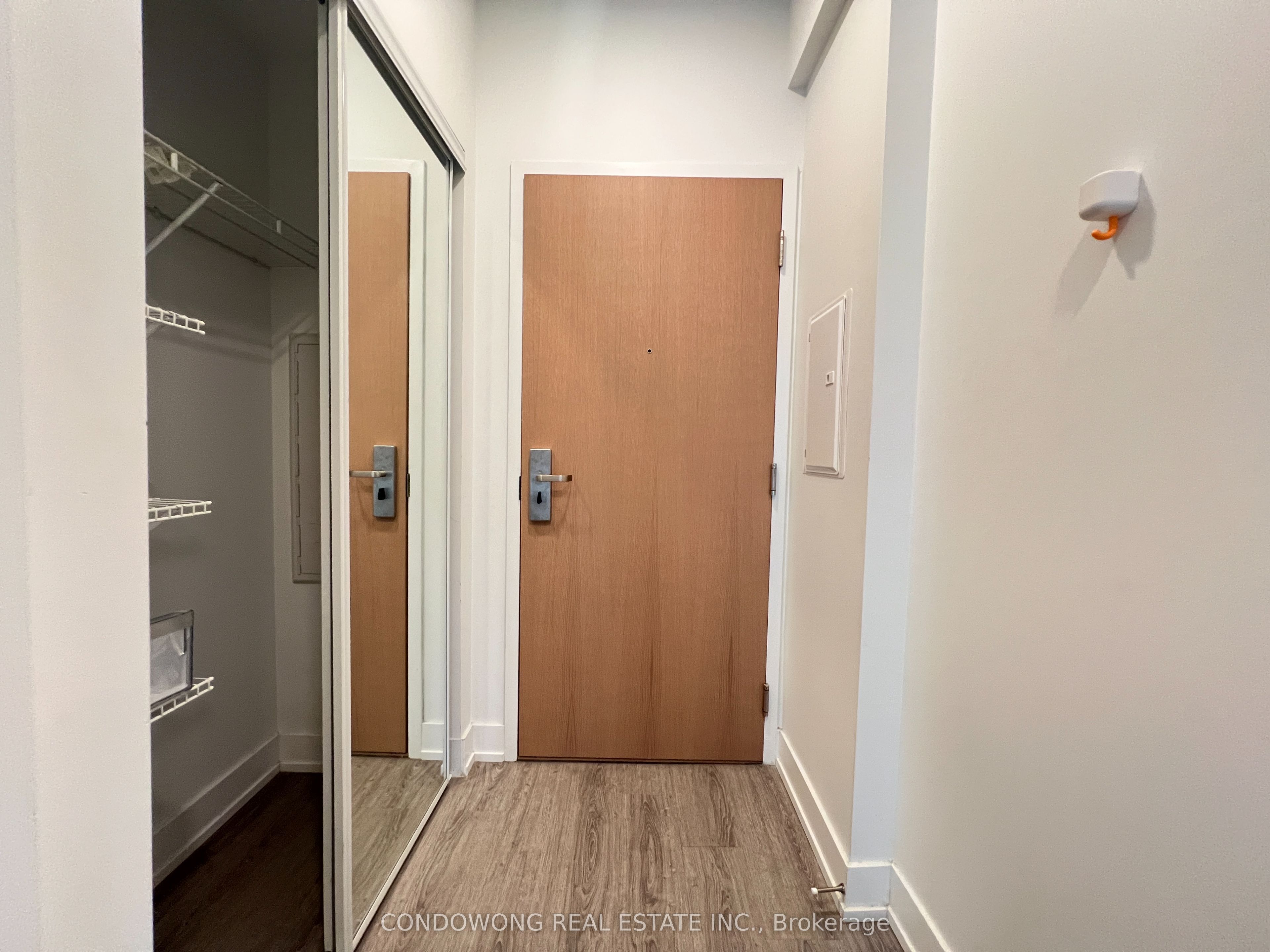 7 Grenville Street 1508, Toronto, ON M4Y 0E9 photo 2