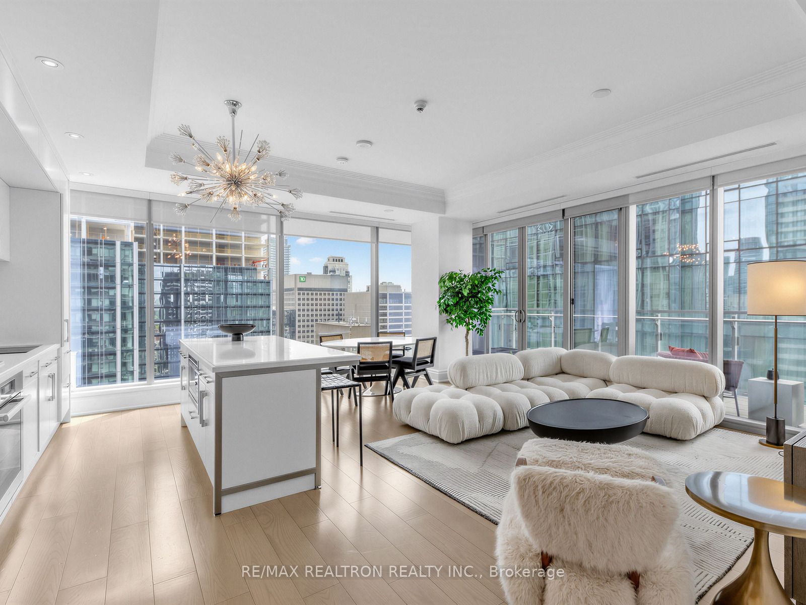 55 Scollard Street 2005, Toronto, ON M5R 0A1 photo 2