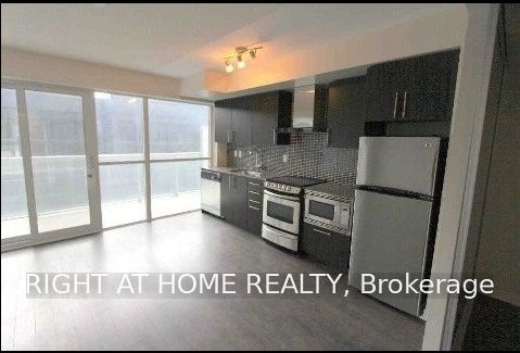 352 Front Street W 413, Toronto, ON M5V 1B5 photo 4