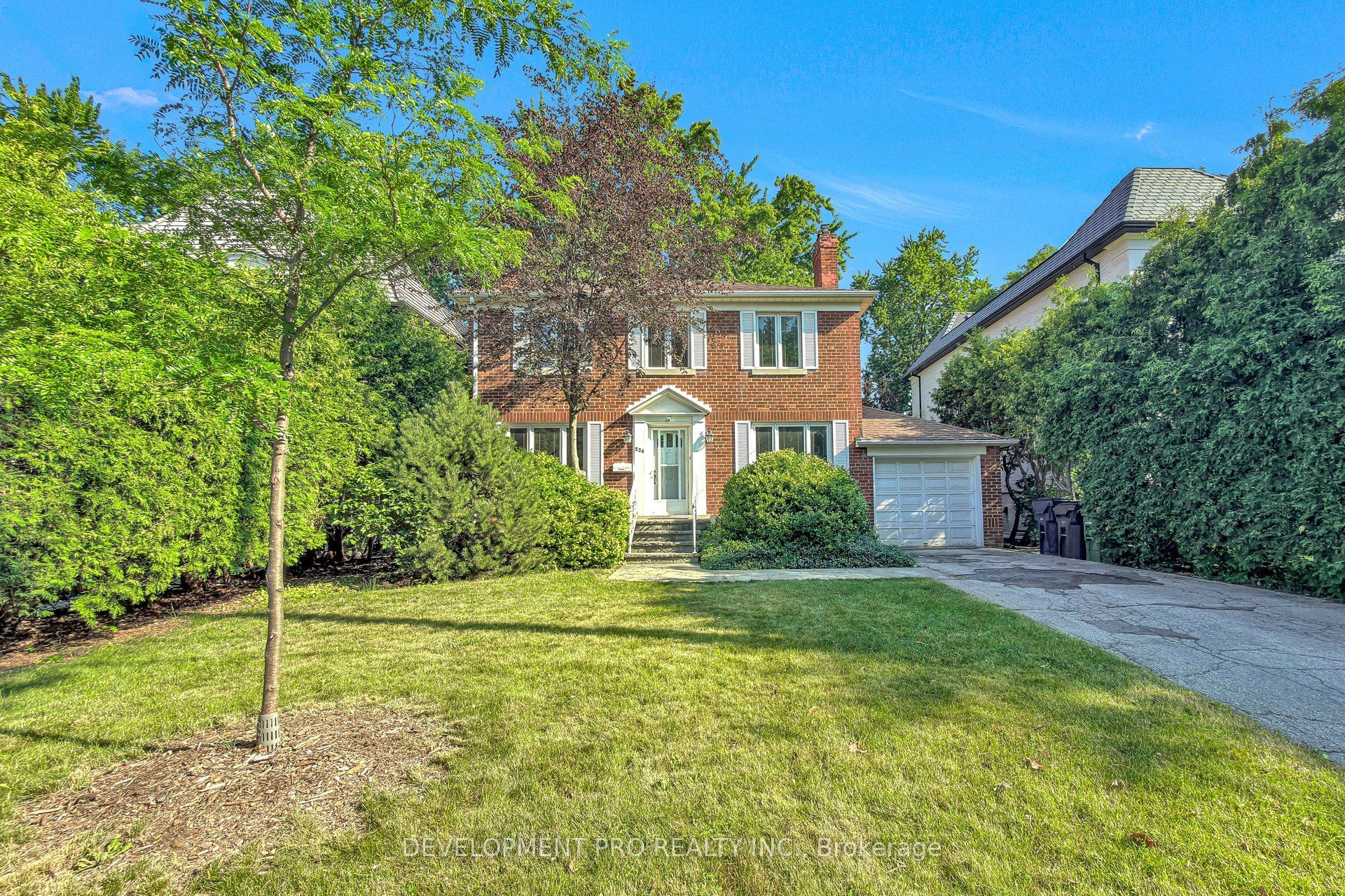534 Deloraine Avenue S, Toronto, ON M5M 2C3 photo 2