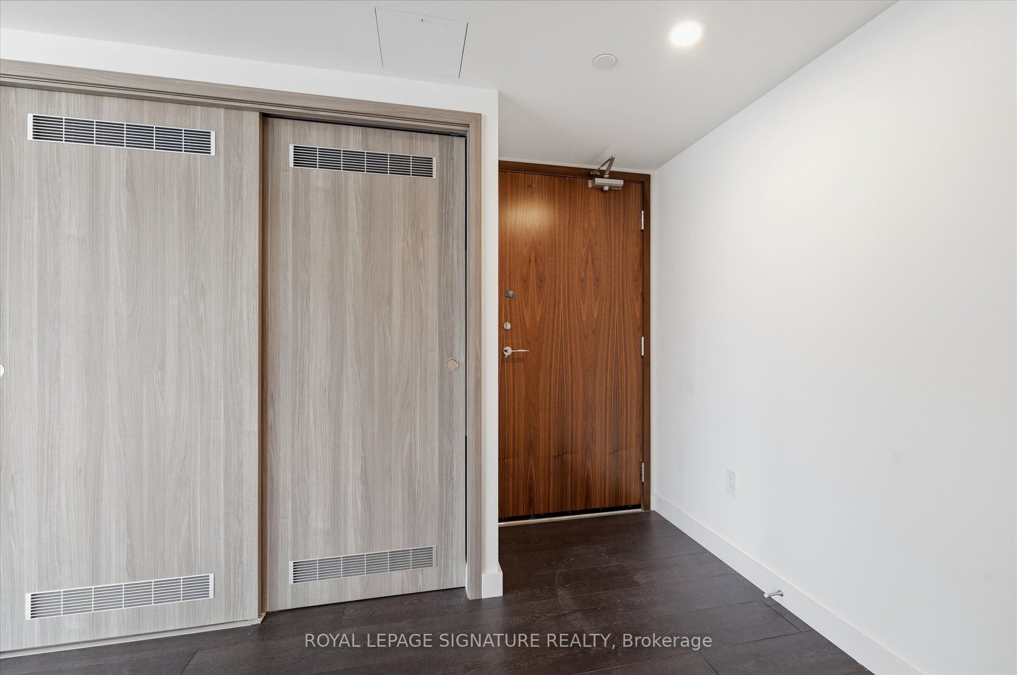 1 Concord Cityplace Way 3003, Toronto, ON M5V 0T5 photo 4
