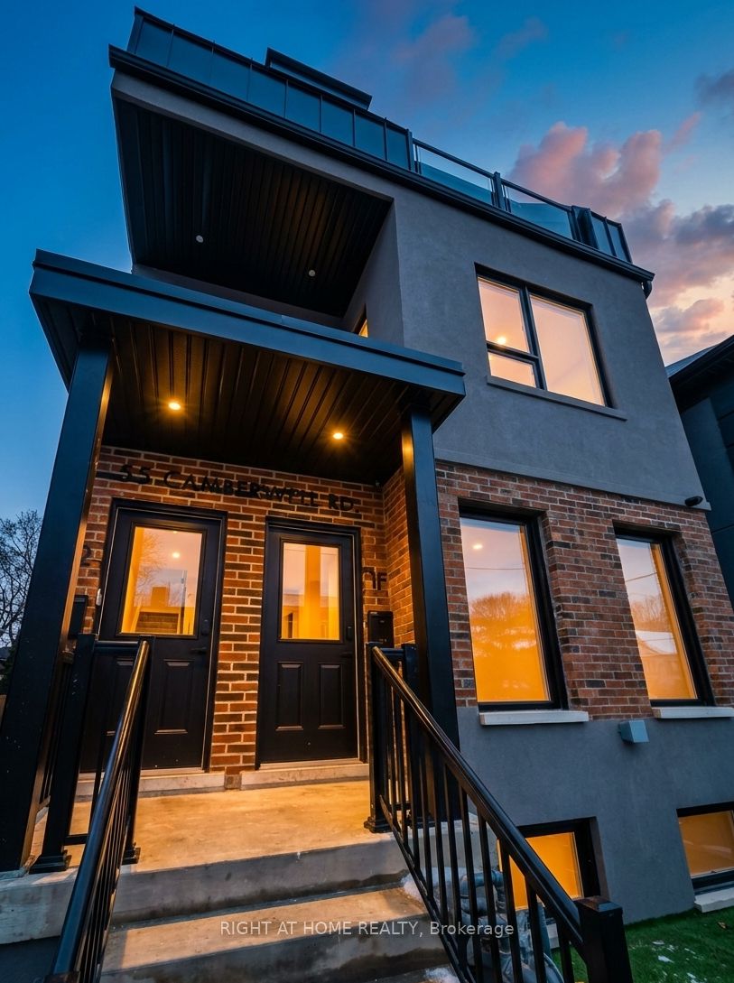 55 Camberwell Road LS, Toronto, ON M6C 3E7