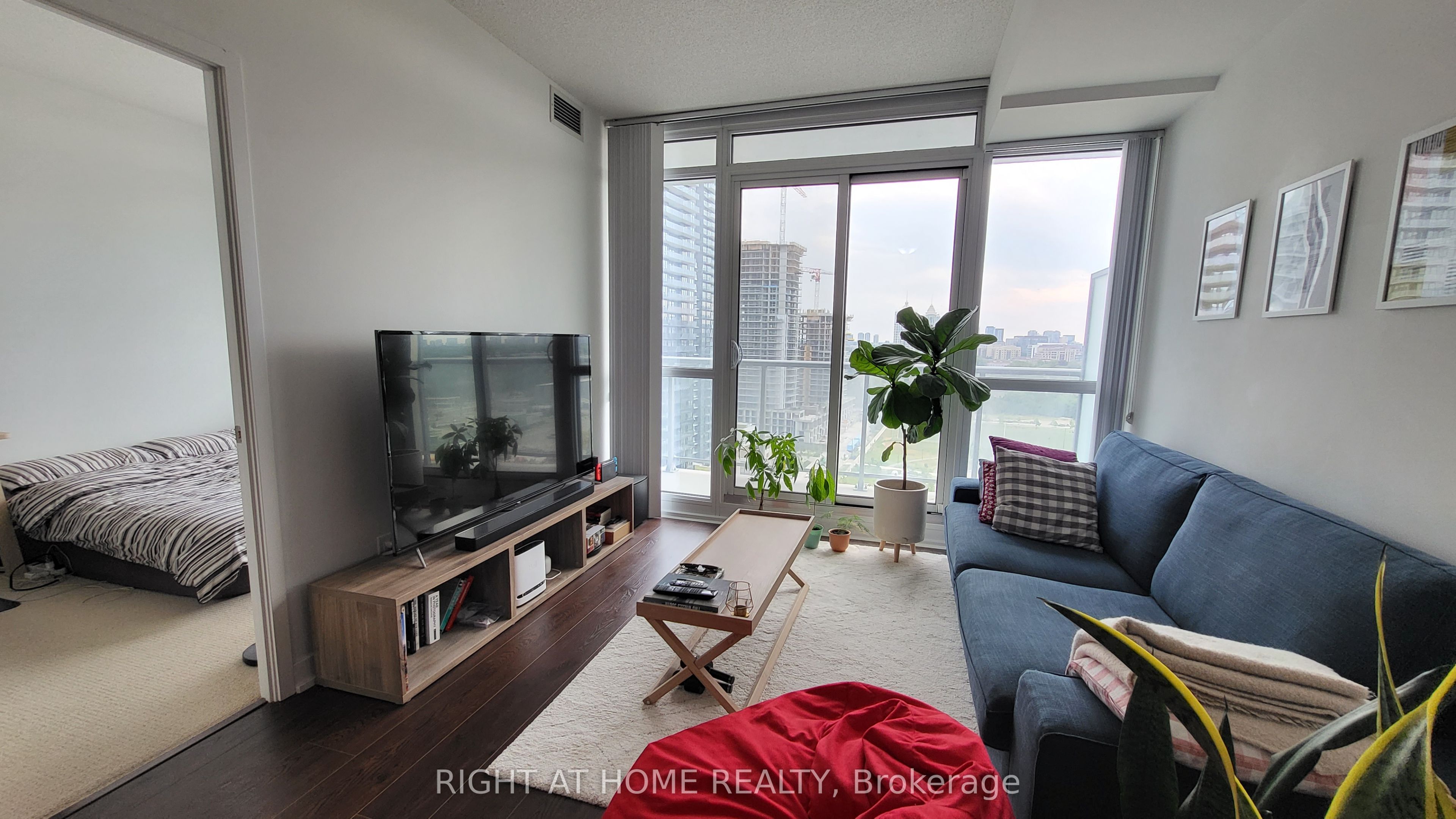 121 MCMAHON Drive 2211, Toronto, ON M2K 0C1
