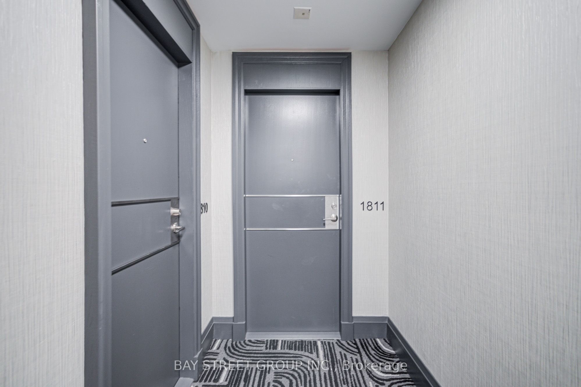 30 Grand Trunk Crescent 1811, Toronto, ON M5J 3A4 photo 5