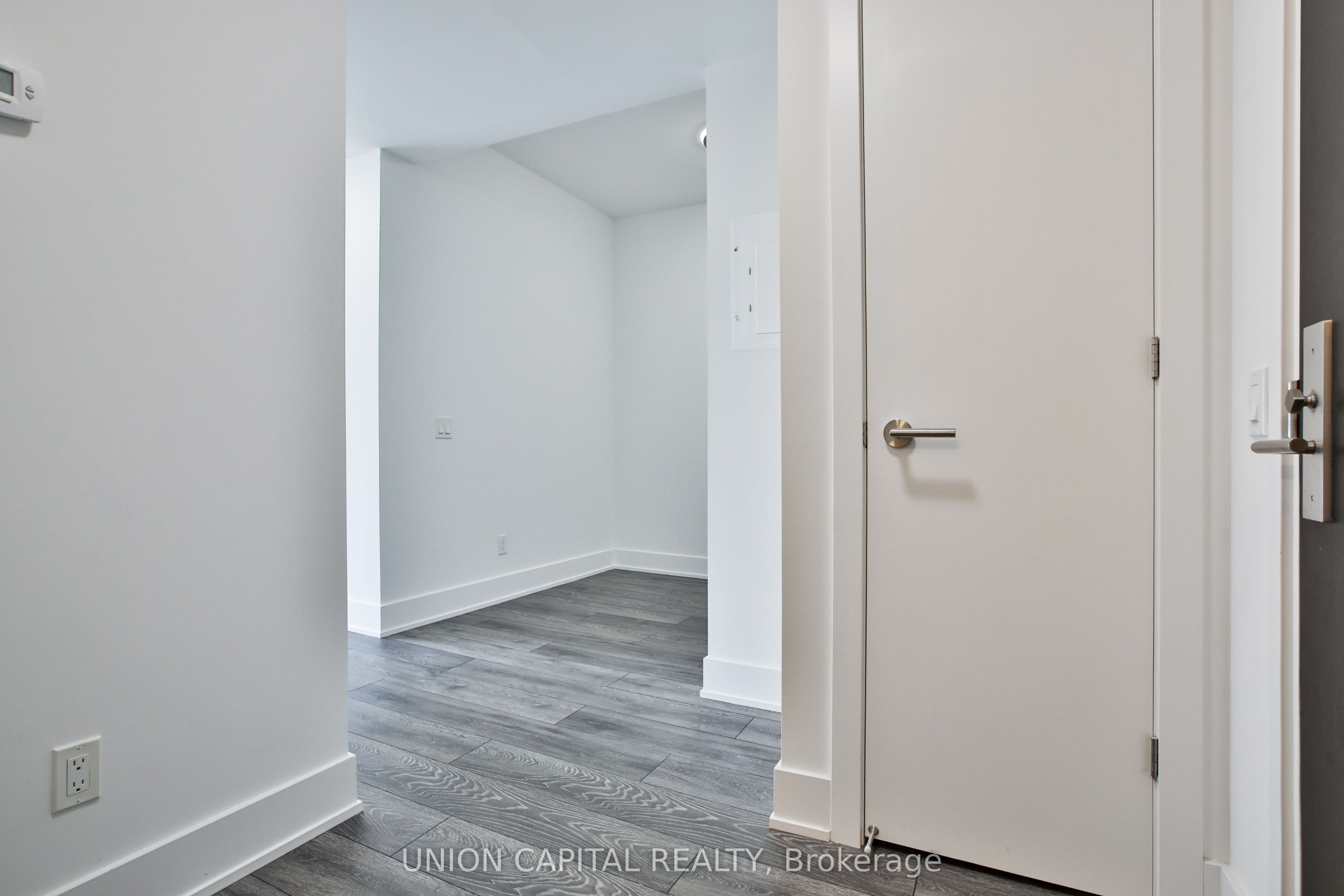 403 Church Street 1401, Toronto, ON M4Y 0C9 photo 5