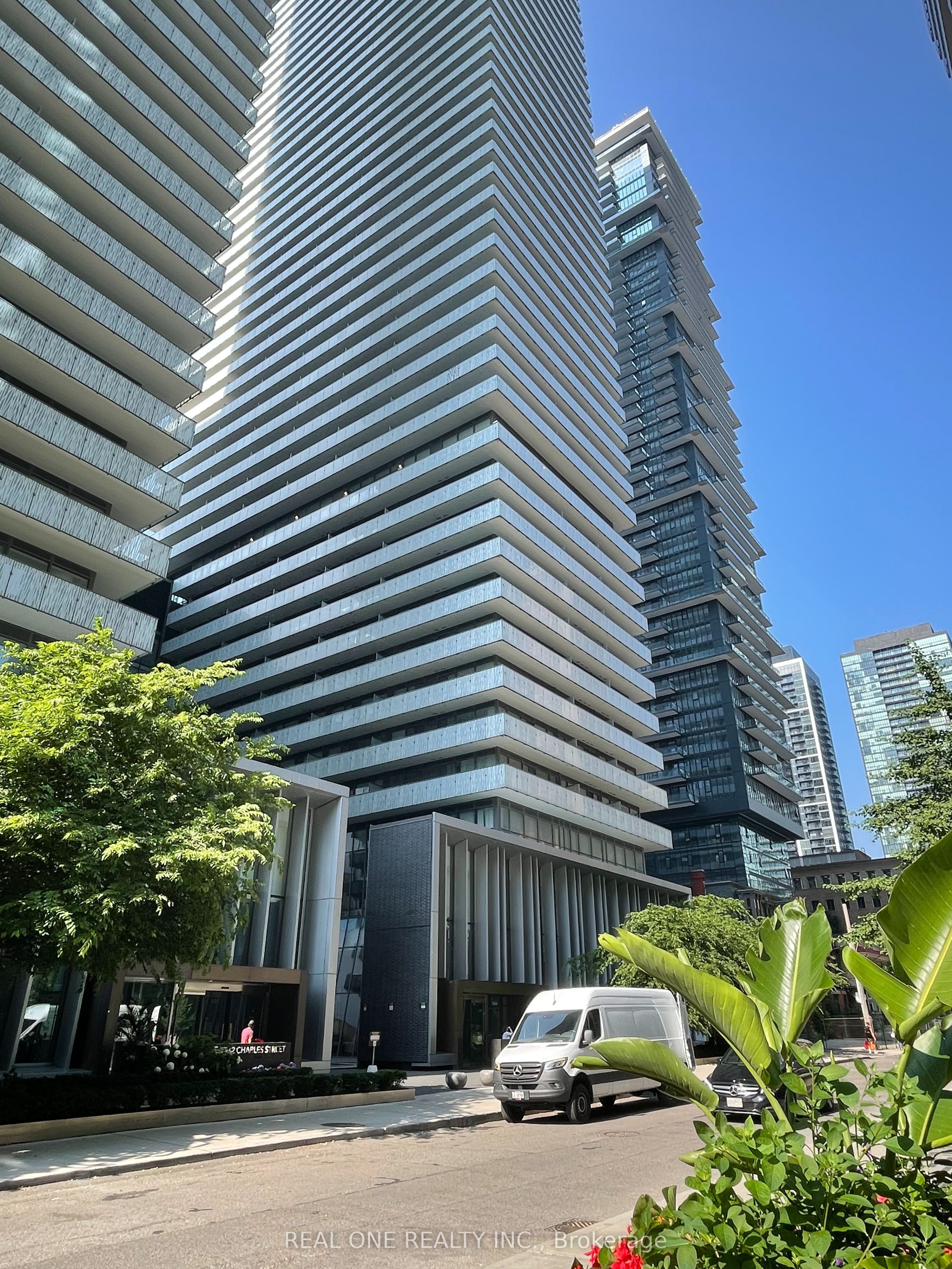 50 Charles Street E 1505, Toronto, ON M4Y 0C3