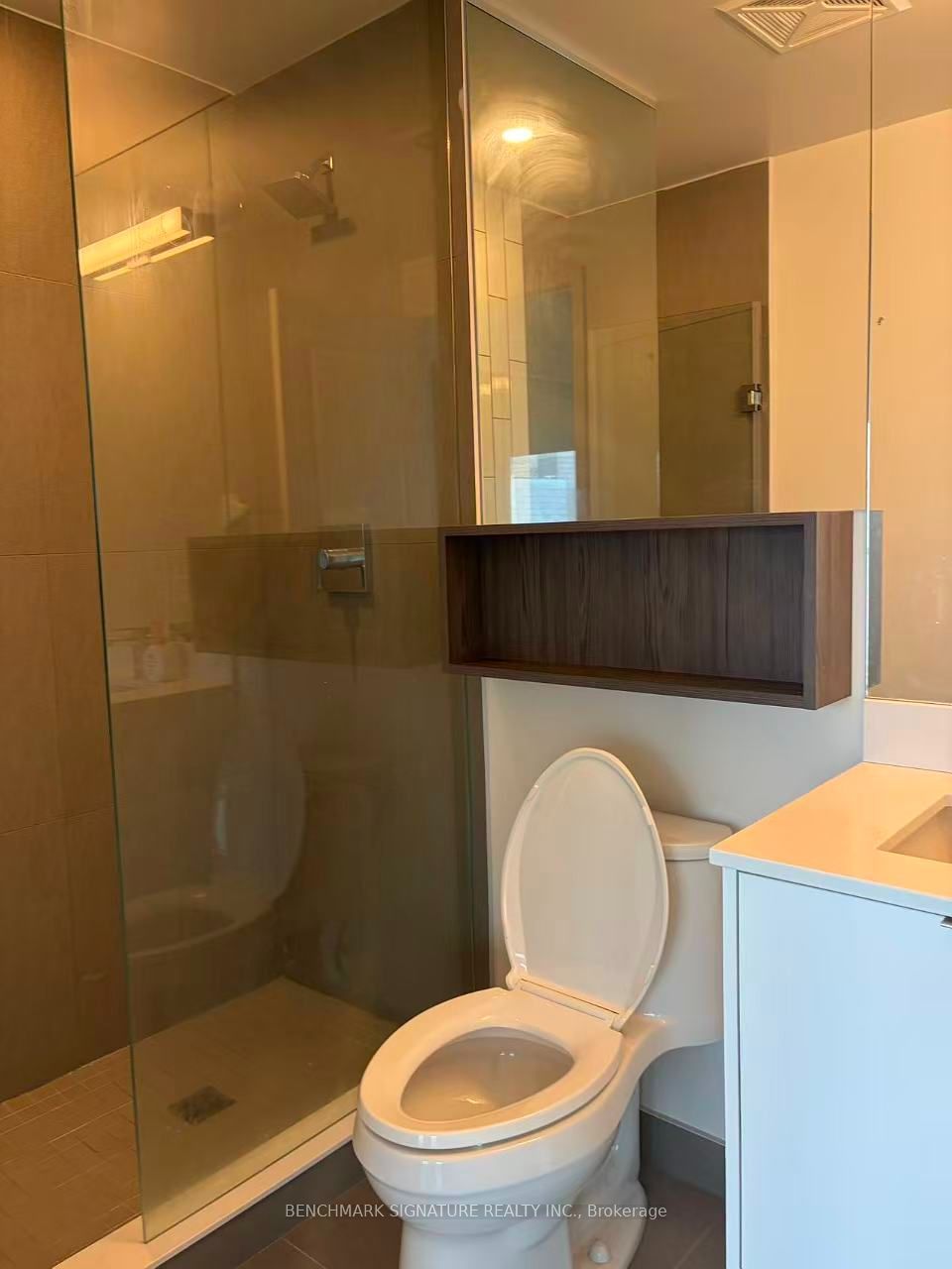 100 Dalhousie Street 5007, Toronto, ON M5B 0C7 photo 3