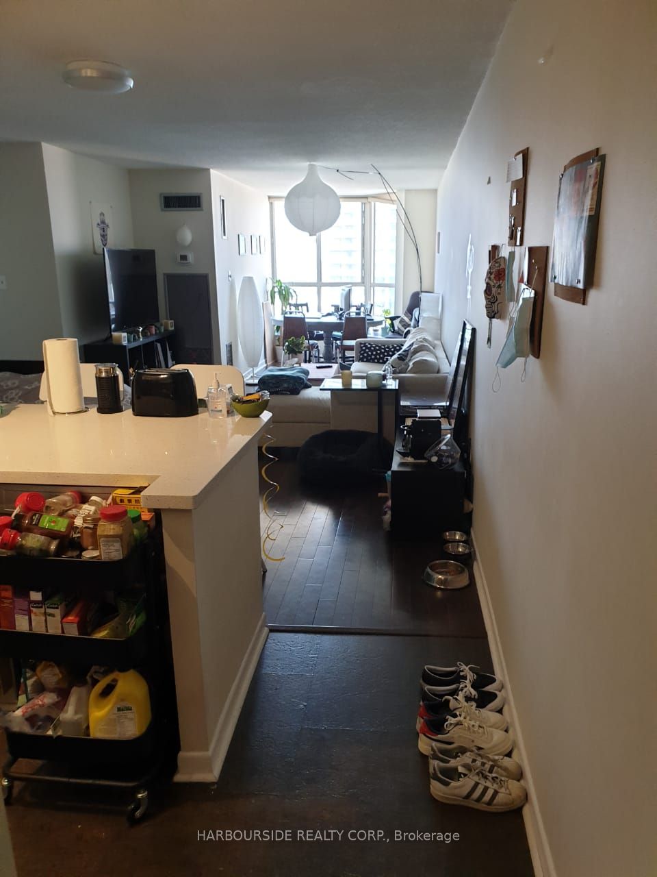 44 St Joseph Street 2701, Toronto, ON M4Y 2W4 photo 3
