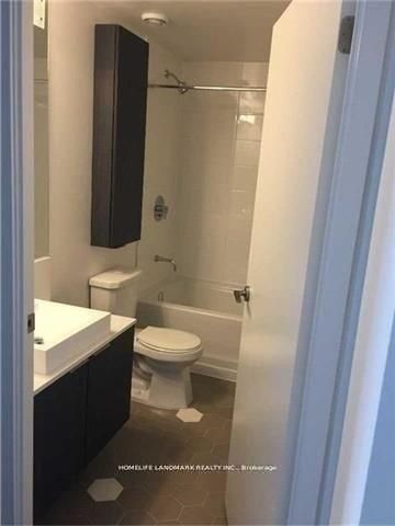 68 Shuter Street Ph09, Toronto, ON M5B 1B4 photo 5