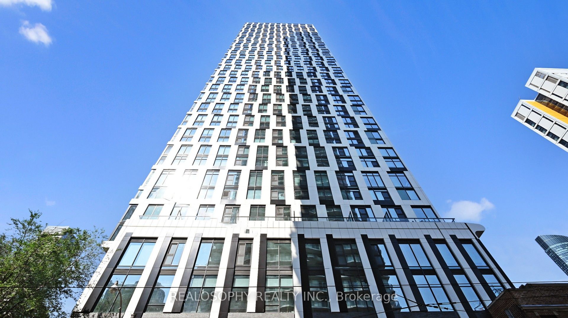252 Church Street 5207, Toronto, ON M5B 0E6 photo 2