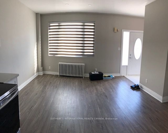647 Vaughan Road A1, Toronto, ON M6E 2Y4 photo 2