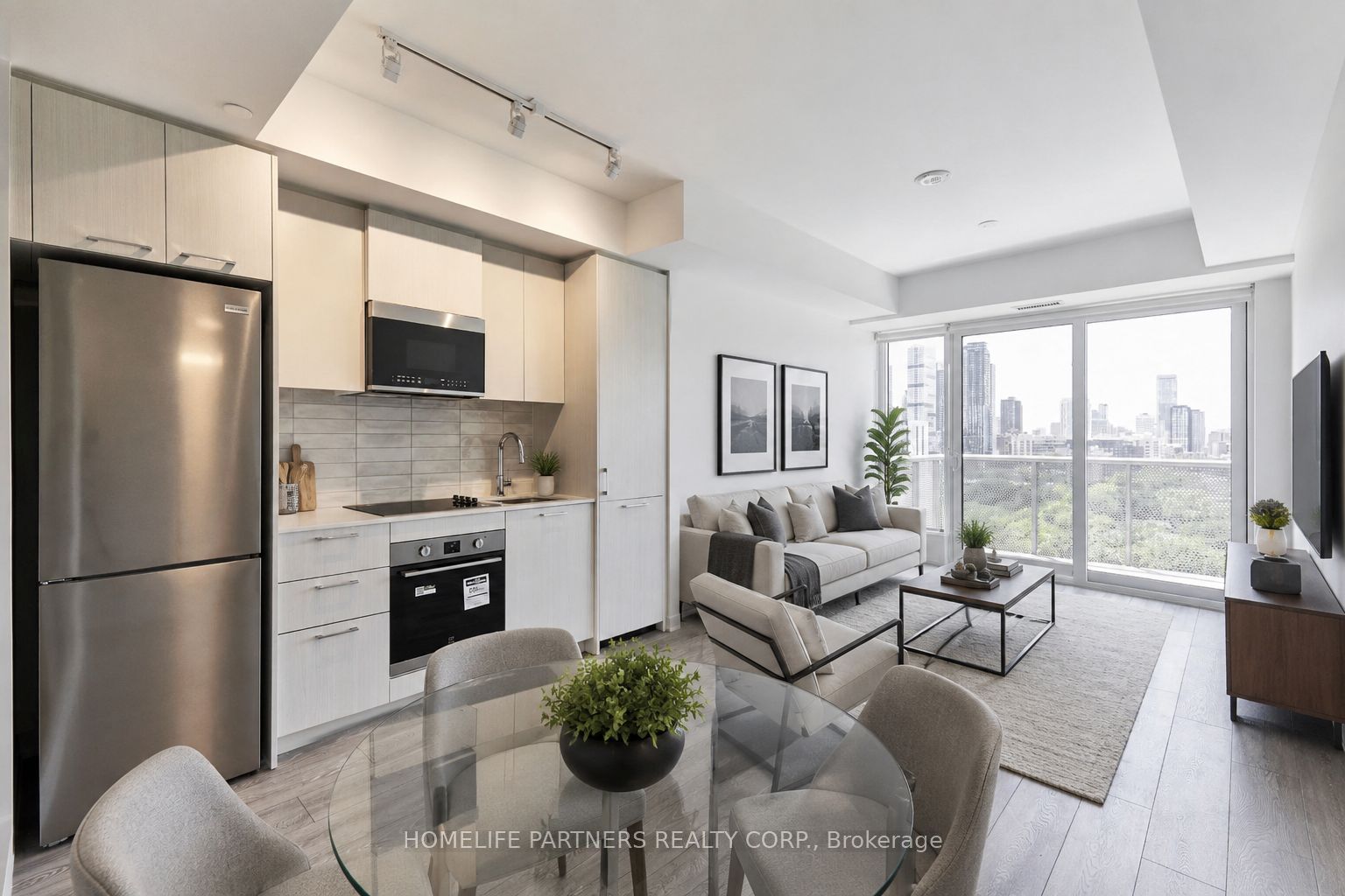 10 Oak Street 1307, Toronto, ON M5A 0Z1 photo 3