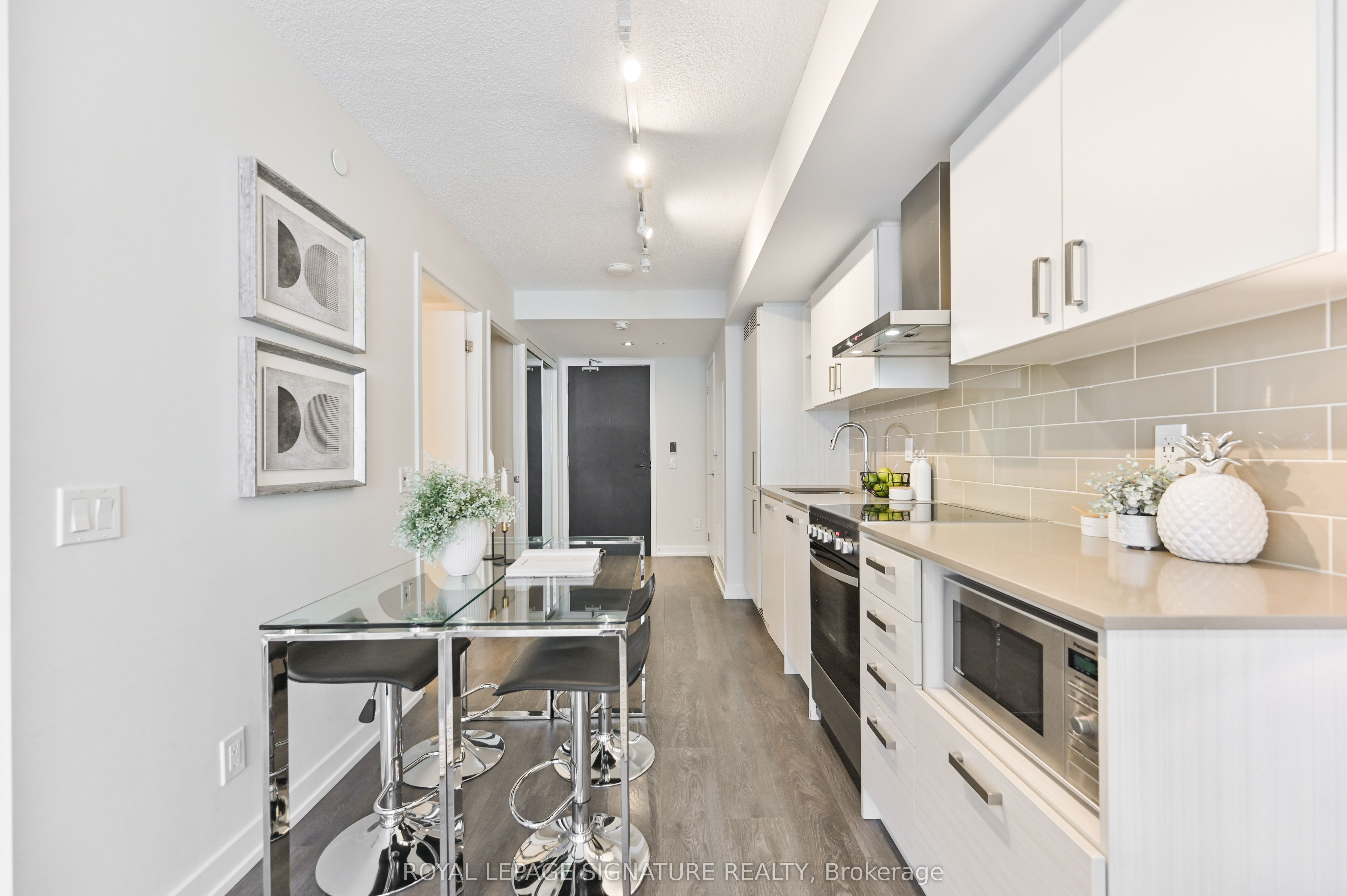 125 Redpath Avenue 606, Toronto, ON M4S 0B5 photo 5