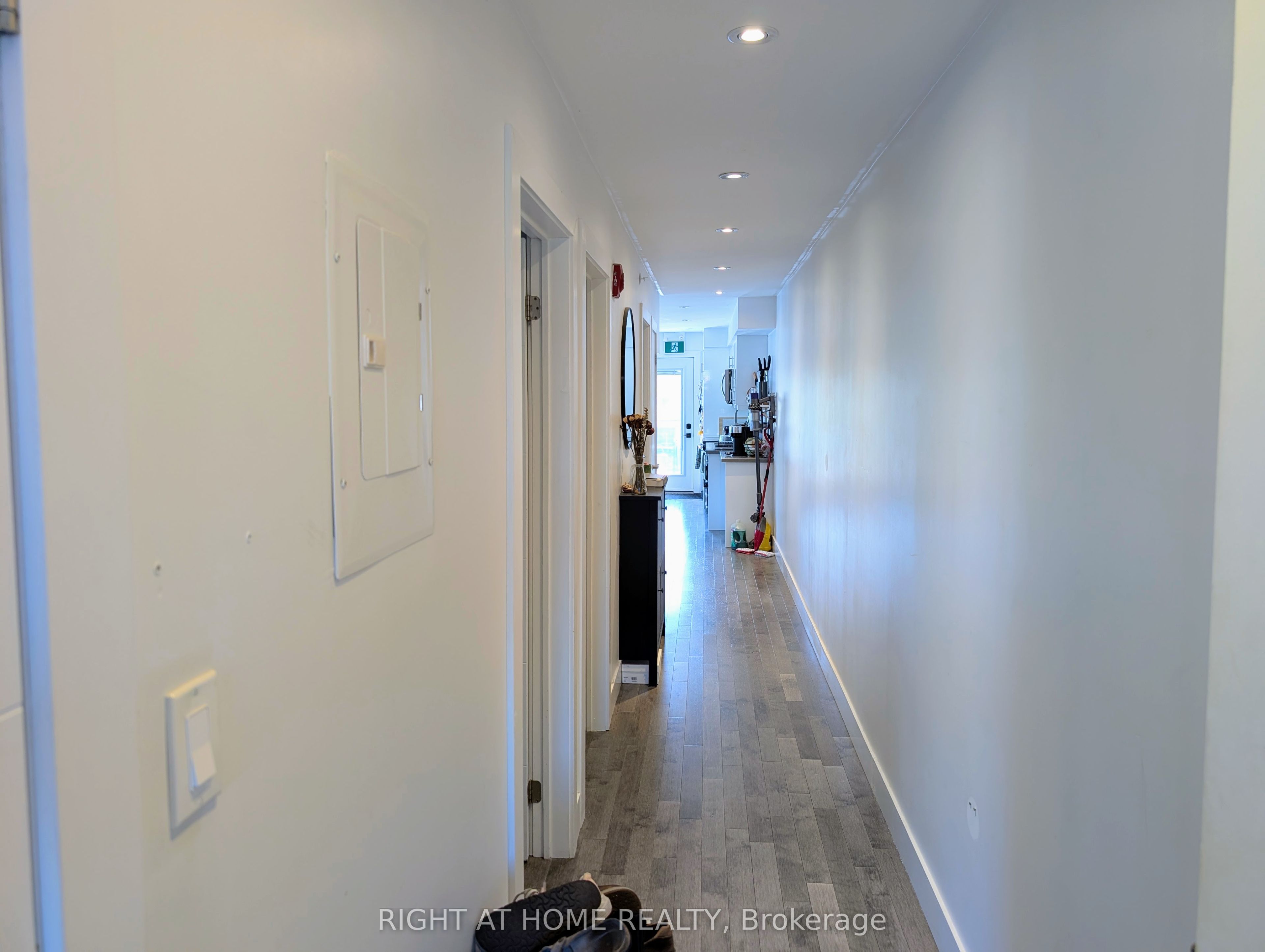 189 Sheridan Avenue 1, Toronto, ON M6H 3M5 photo 4