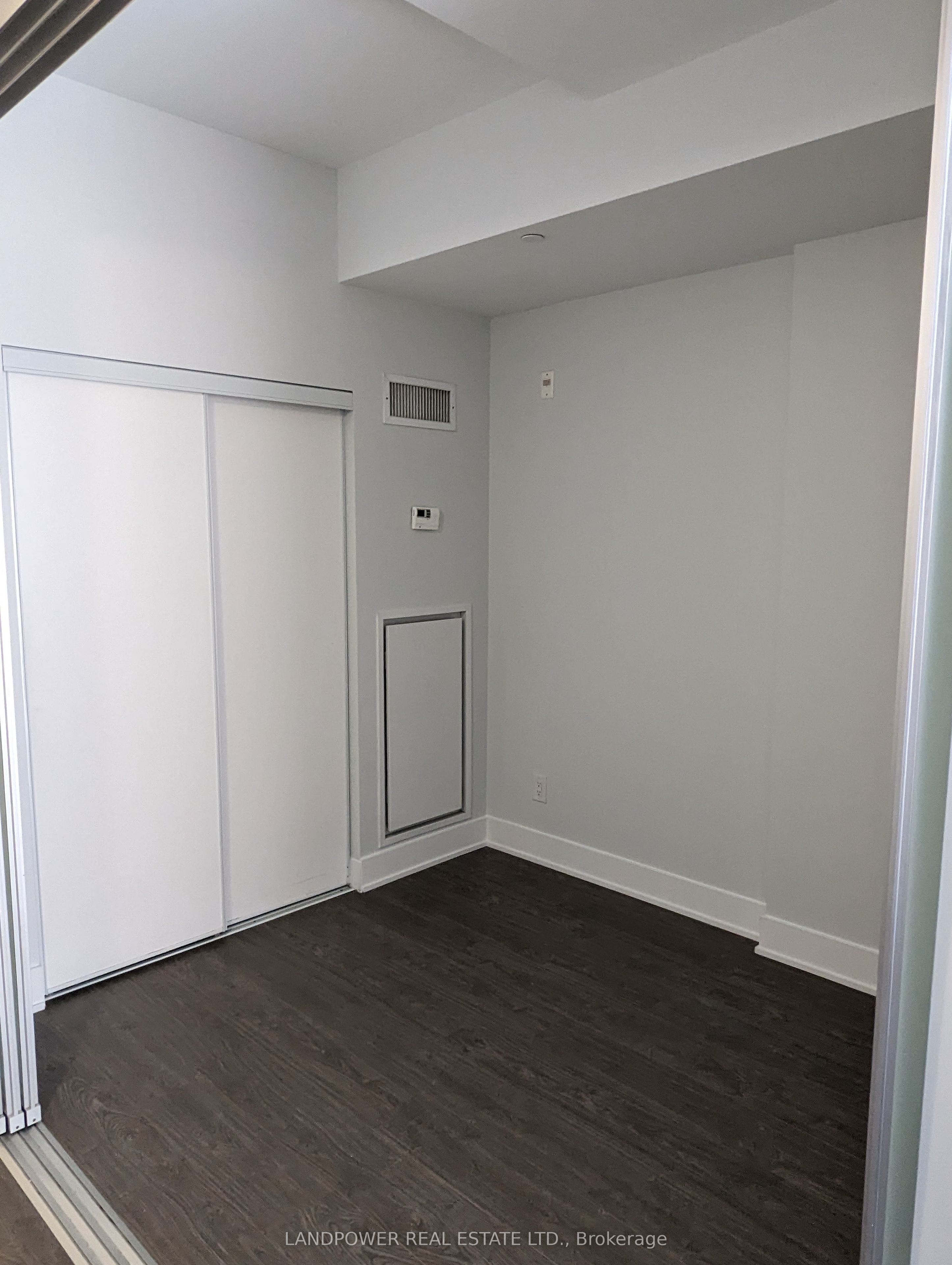 508 Wellington Street W 801, Toronto, ON M5V 0K8 photo 4