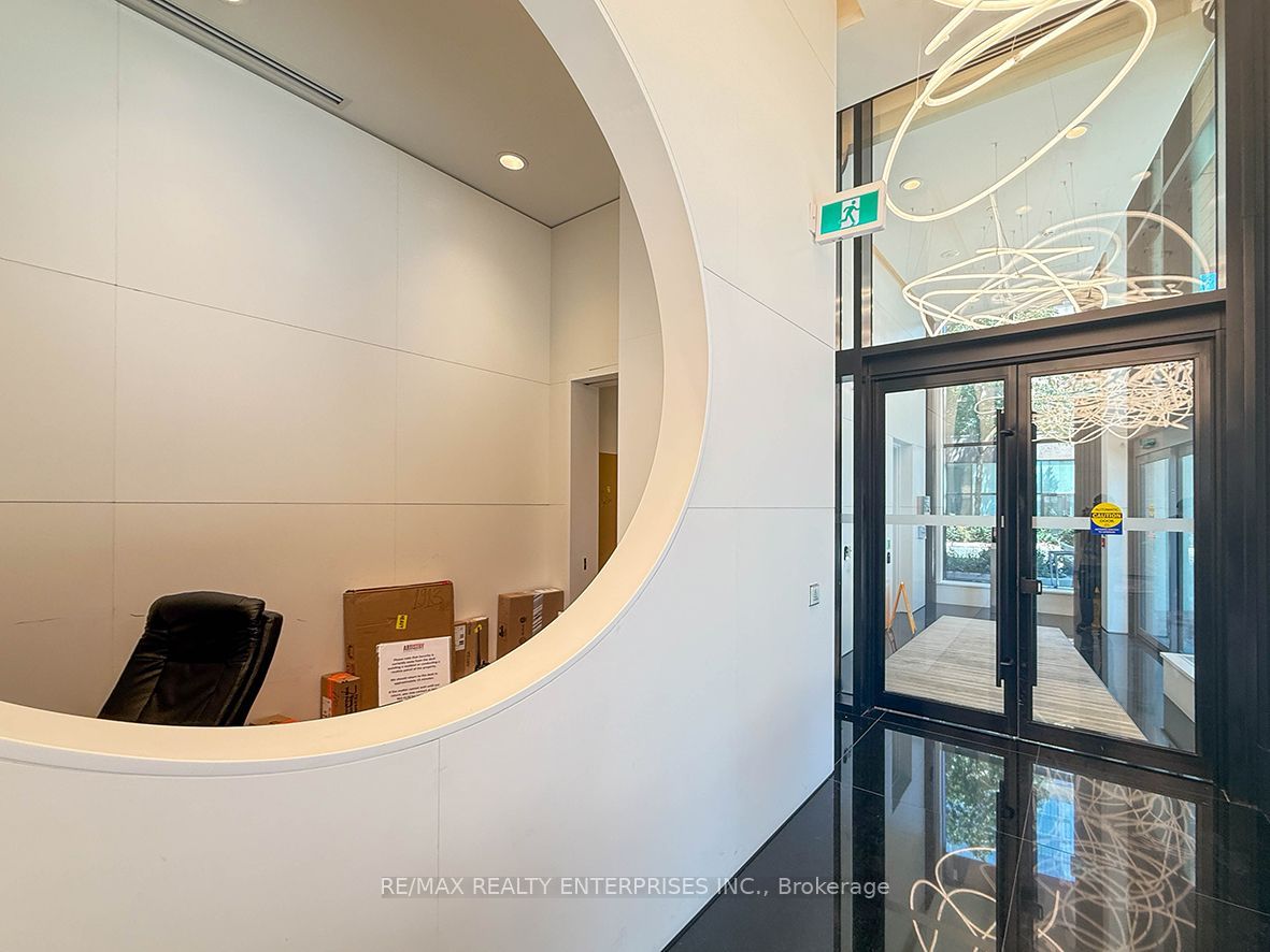 280 Dundas Street W 514, Toronto, ON M5T 1V4 photo 4