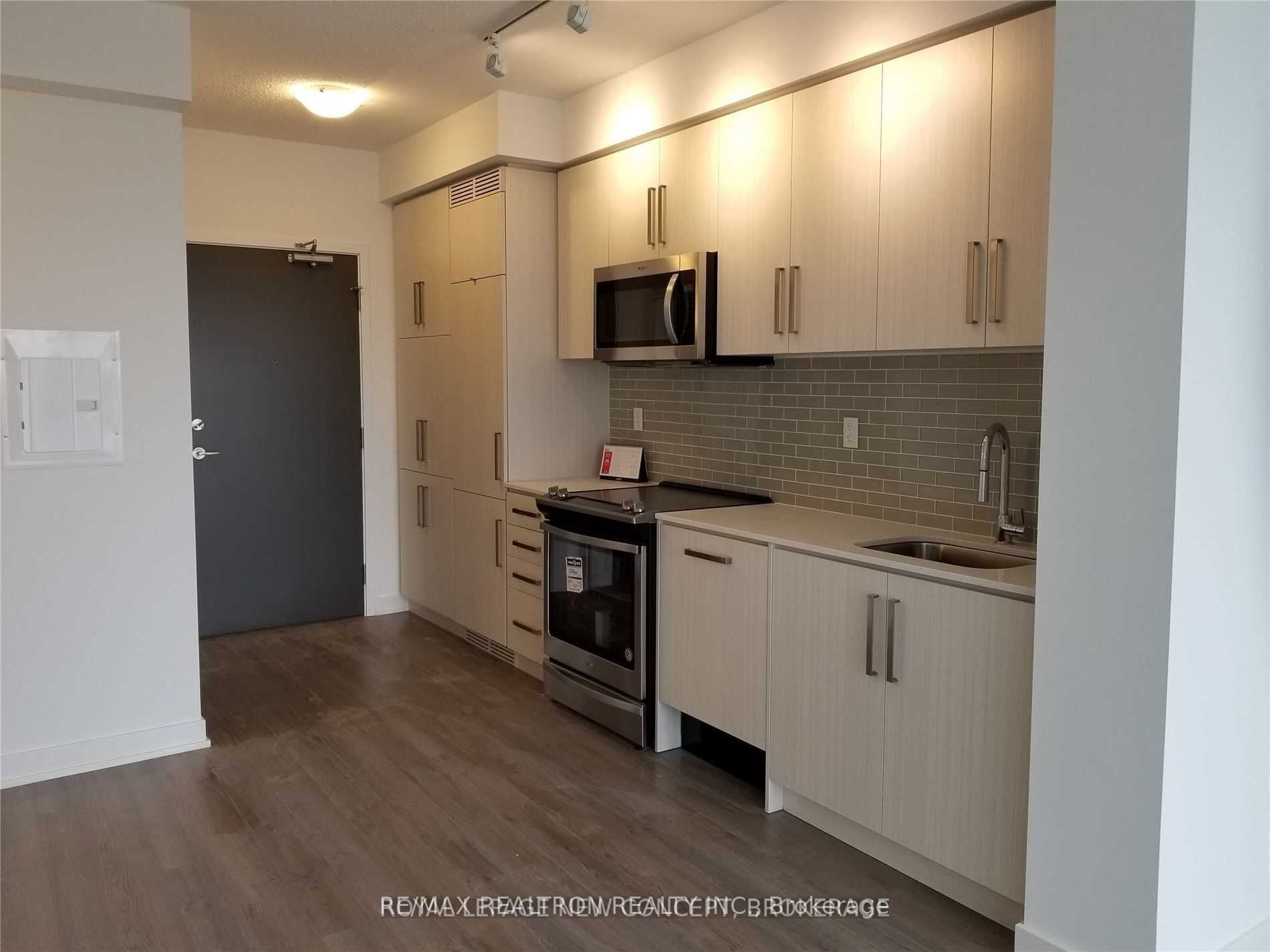 5180 Yonge Street 1704, Toronto, ON M2N 0K5 photo 3