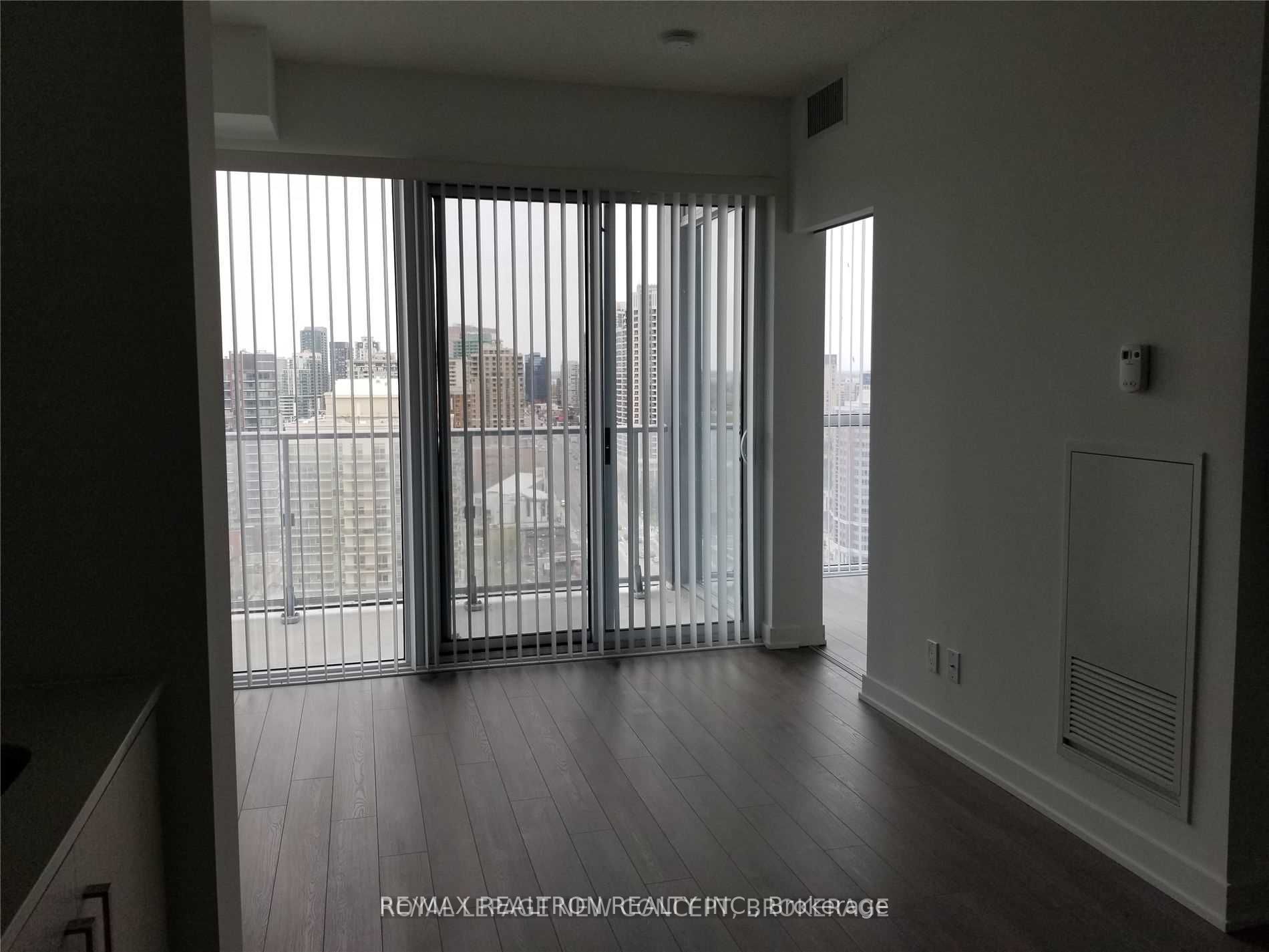 5180 Yonge Street 1704, Toronto, ON M2N 0K5 photo 4