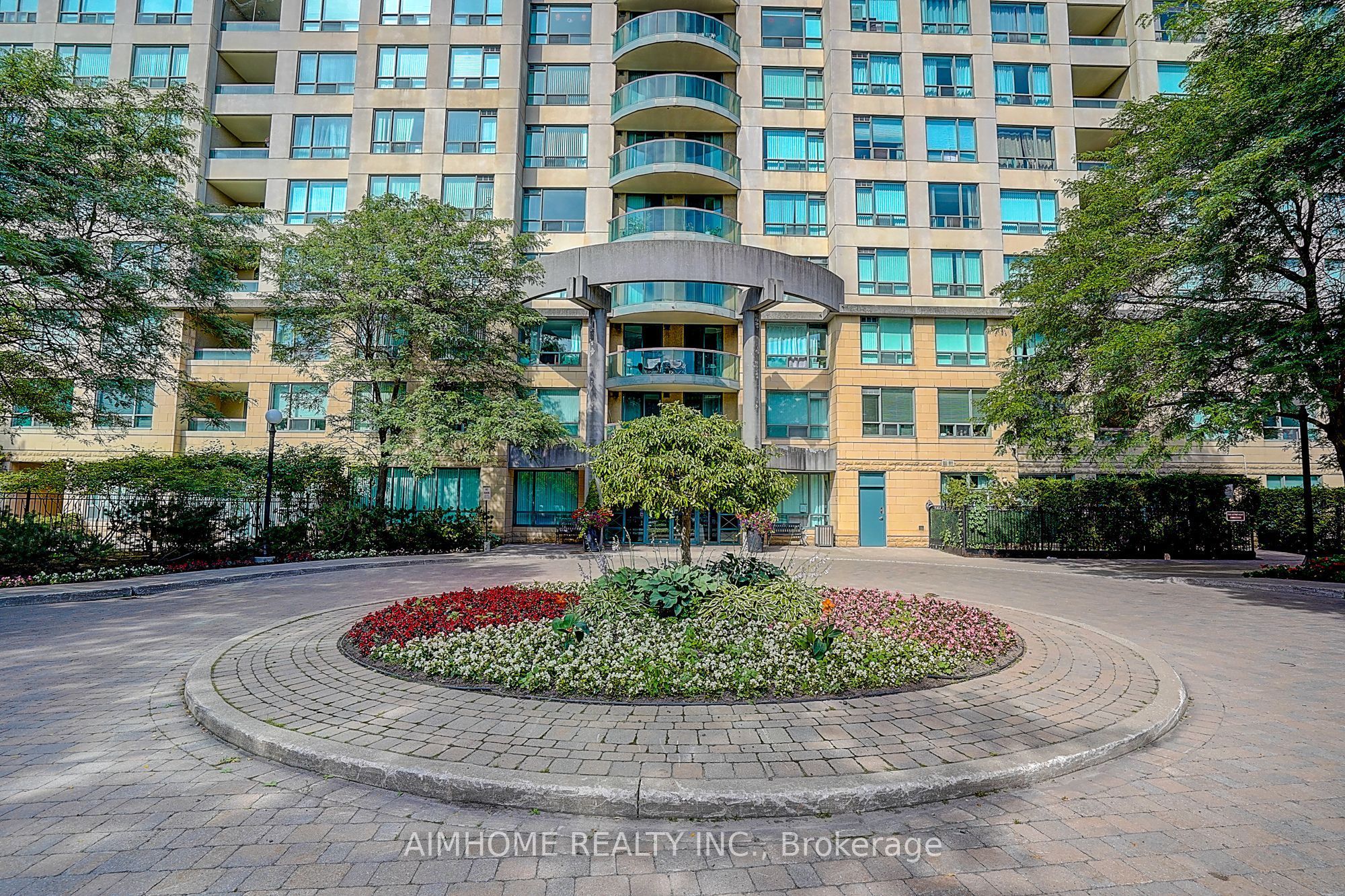 238 Doris Avenue 511, Toronto, ON M2N 6W1 photo 2