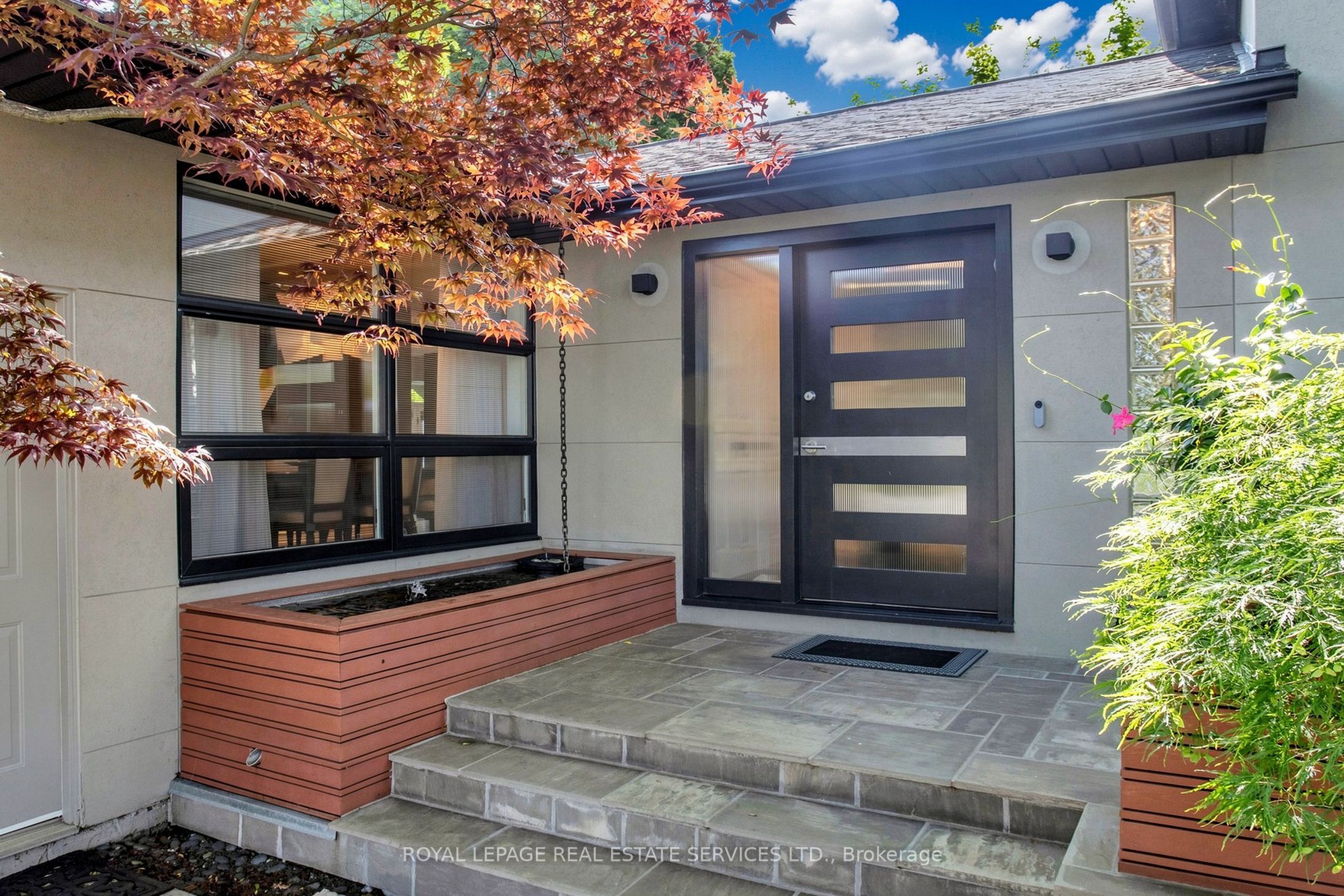45 HOPPERTON Drive, Toronto, ON M2L 2S7 photo 3