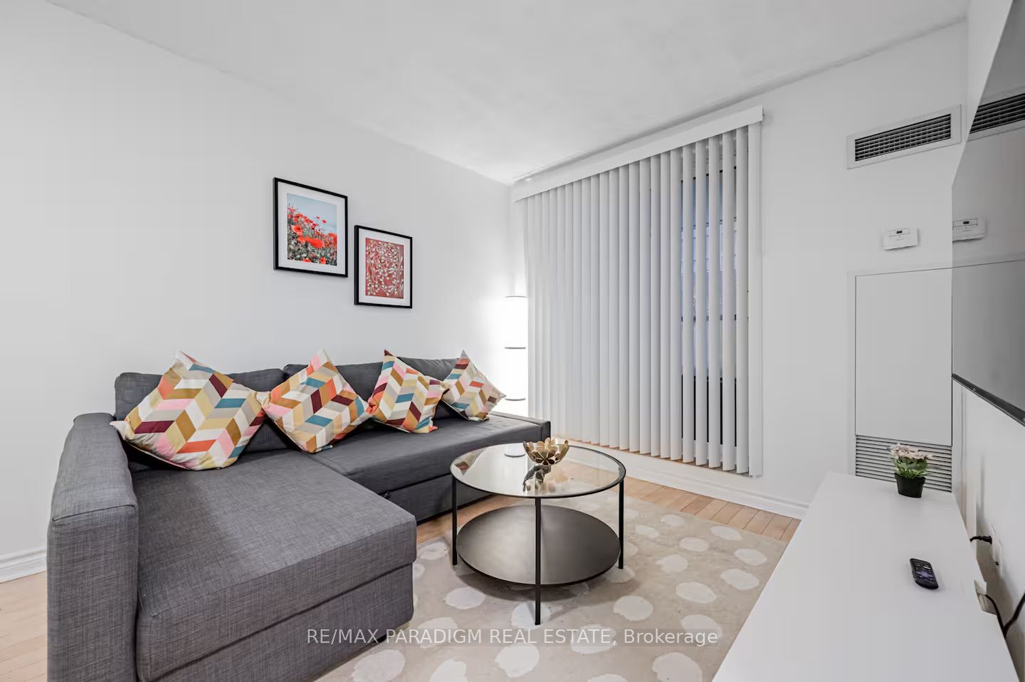 250 Wellington Street W 228, Toronto, ON M5V 3P6 photo 3