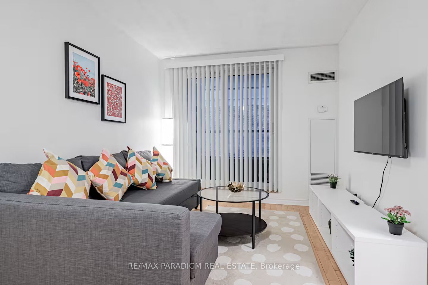 250 Wellington Street W 228, Toronto, ON M5V 3P6 photo 5