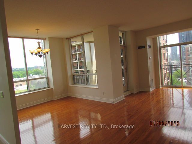 1101 Leslie Street 1106, Toronto, ON M3C 4G3