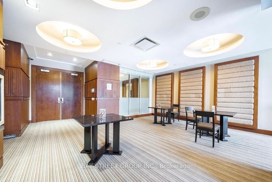 10 Northtown Way 505, Toronto, ON M2N 7L4 photo 5