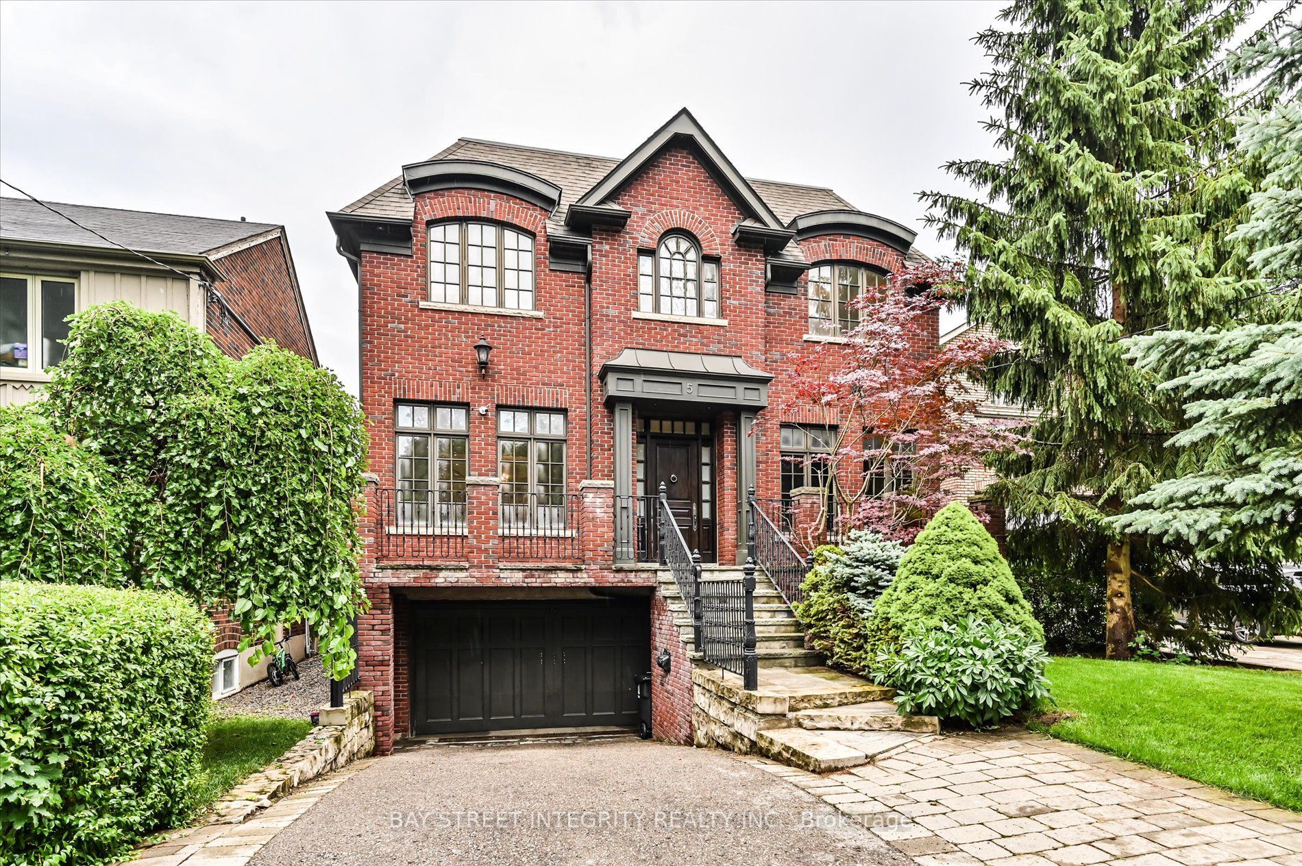 5 Westgrove Crescent, Toronto, ON M5N 2S7 photo 2