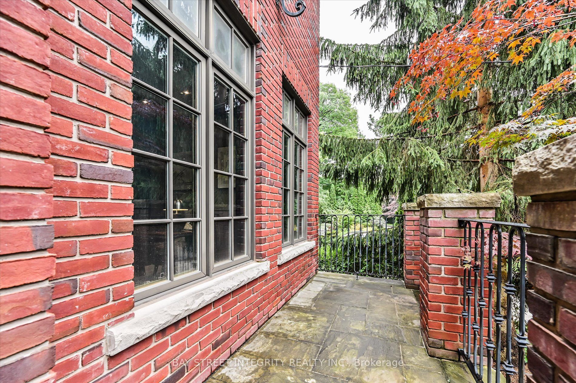 5 Westgrove Crescent, Toronto, ON M5N 2S7 photo 4