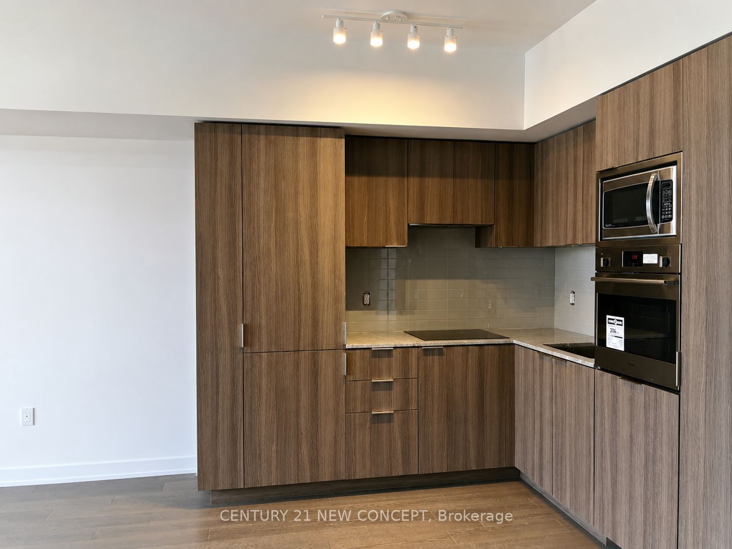 11 Wellesley Street W 5306, Toronto, ON M4Y 0G4 photo 3