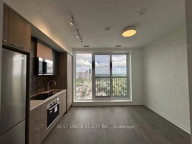 10 Oak Street 2510, Toronto, ON M5A 0Z1 photo 2