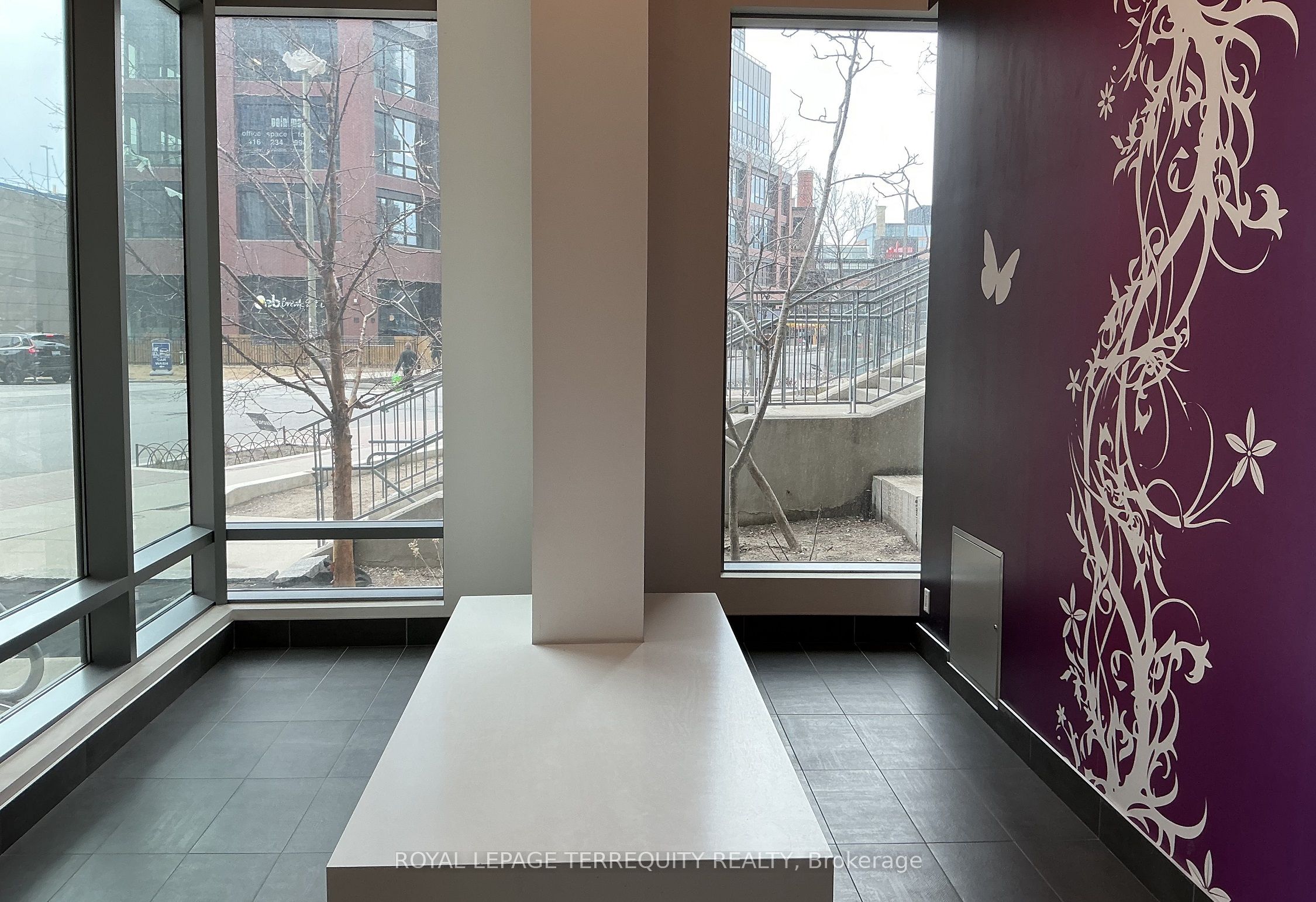 69 Lynn Williams Street 206, Toronto, ON M6K 3R7 photo 5