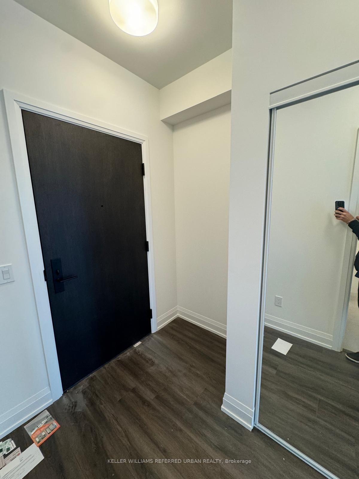 20 Soudan Avenue 2204, Toronto, ON M4S 0E2 photo 2