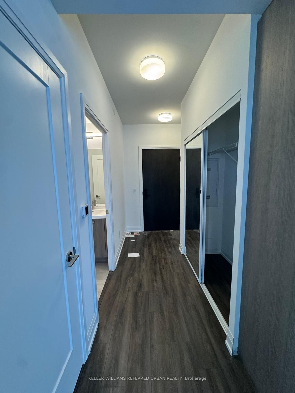 20 Soudan Avenue 2204, Toronto, ON M4S 0E2 photo 3