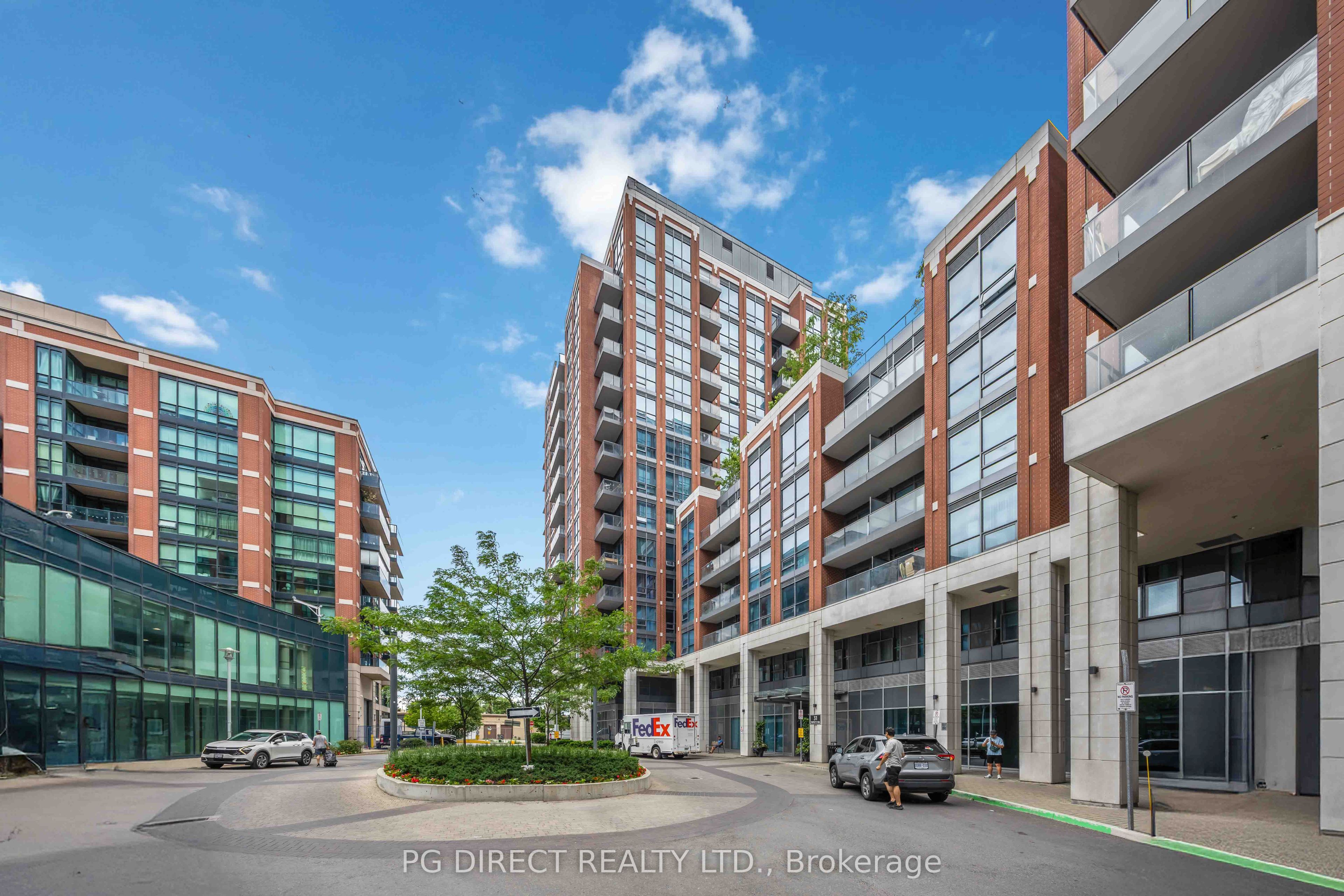 31 Tippett Road 363, Toronto, ON M3H 0C8