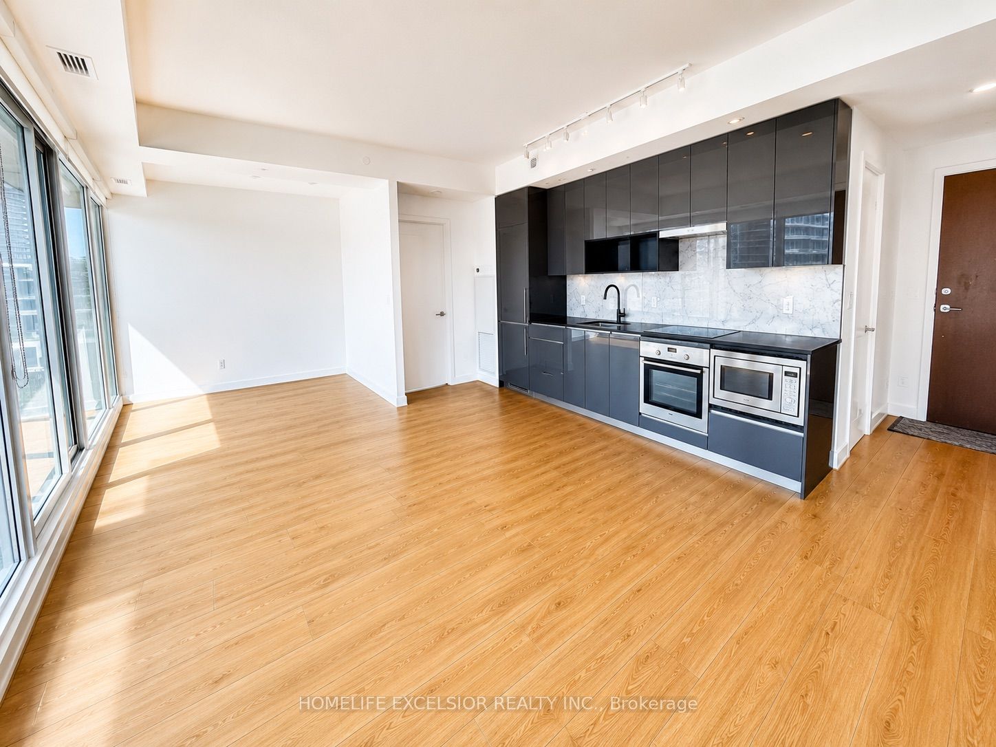 115 Mcmahon Drive 712, Toronto, ON M2K 0E3