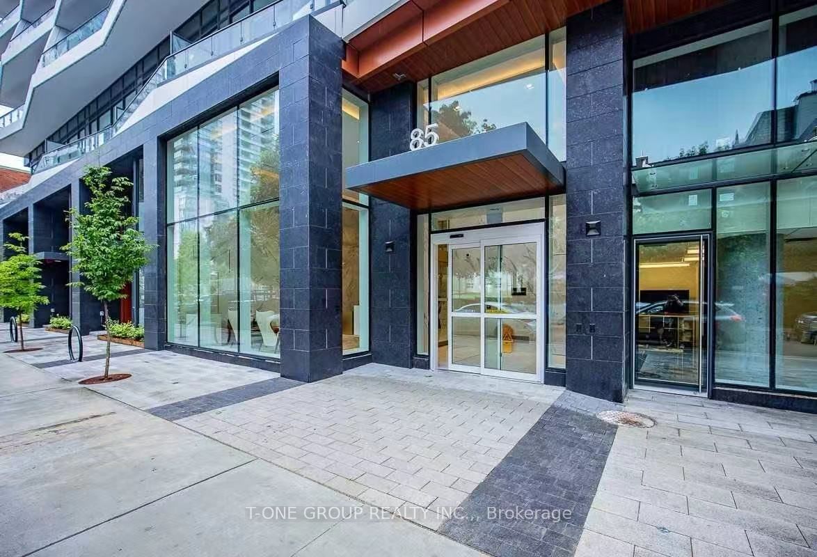 85 Wood Street 3003, Toronto, ON M4Y 0E8 photo 5