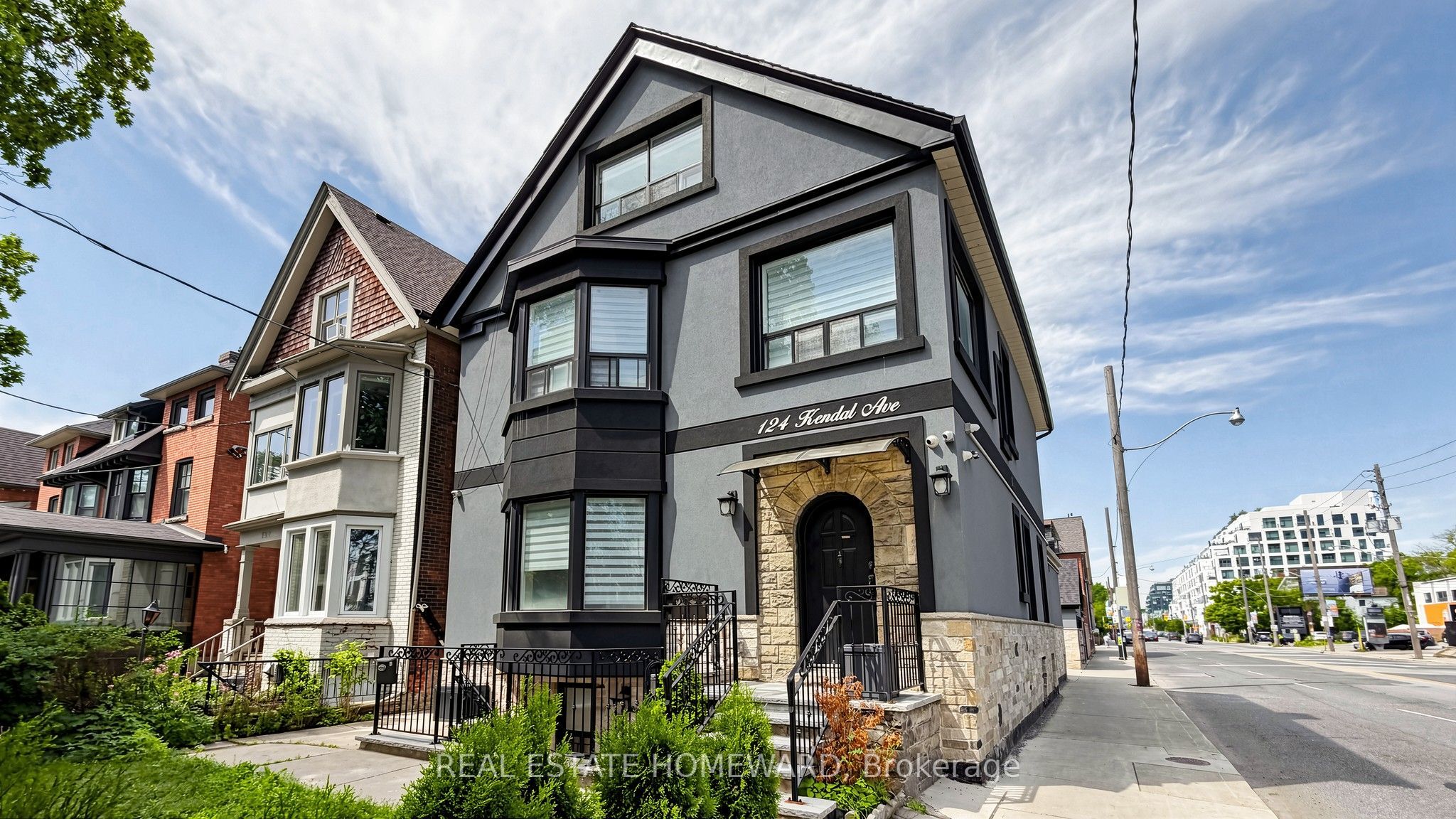 124 Kendal Avenue 3, Toronto, ON M5R 1L9 photo 3