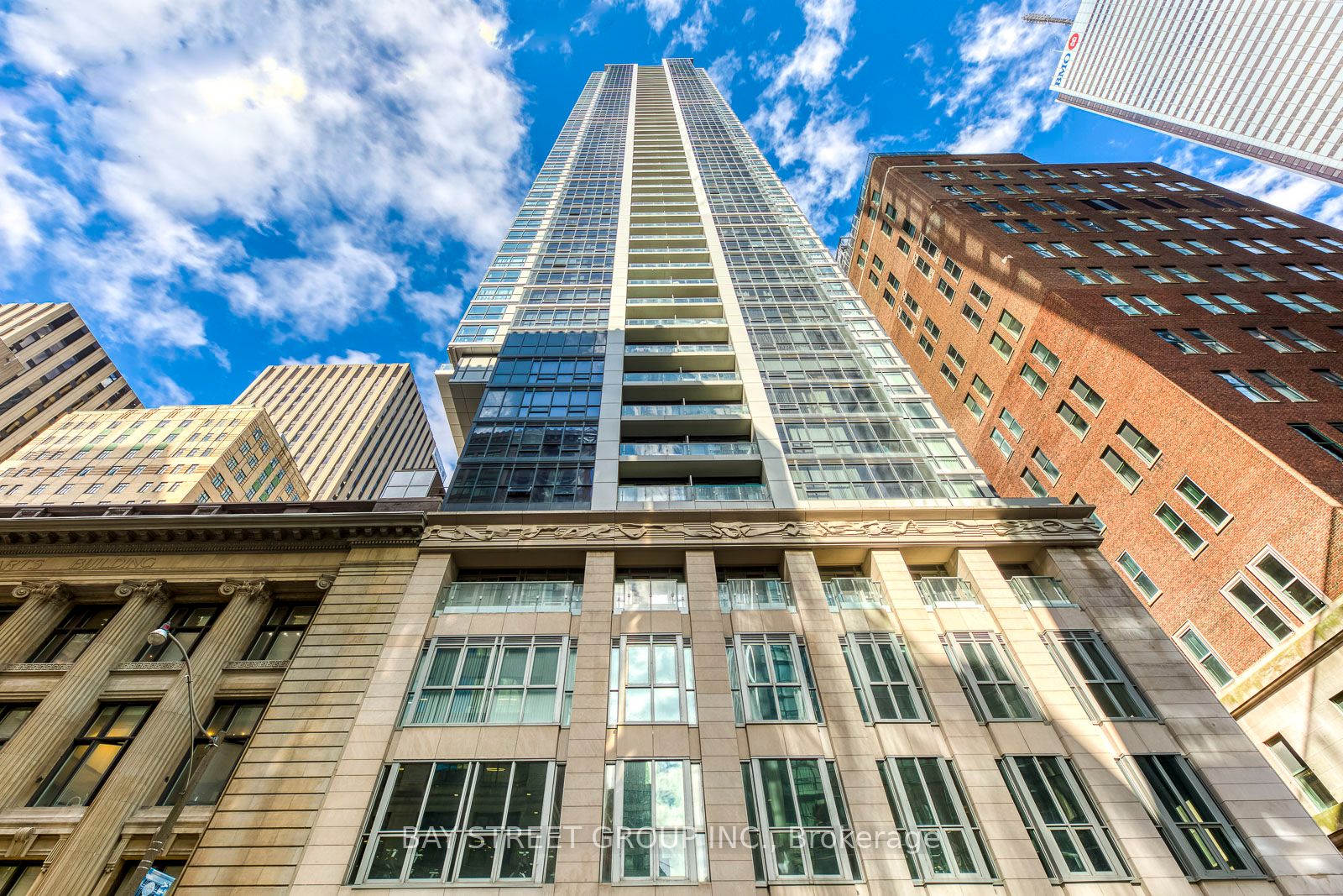 70 Temperance Street 1515, Toronto, ON M5H 4E8