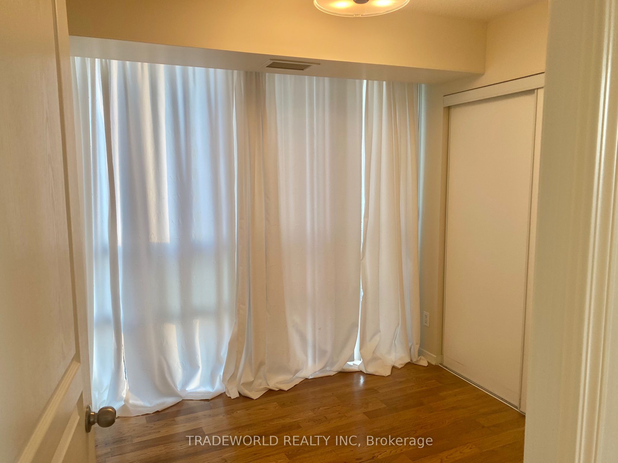 509 Beecroft Road 603, Toronto, ON M2N 0A3 photo 5