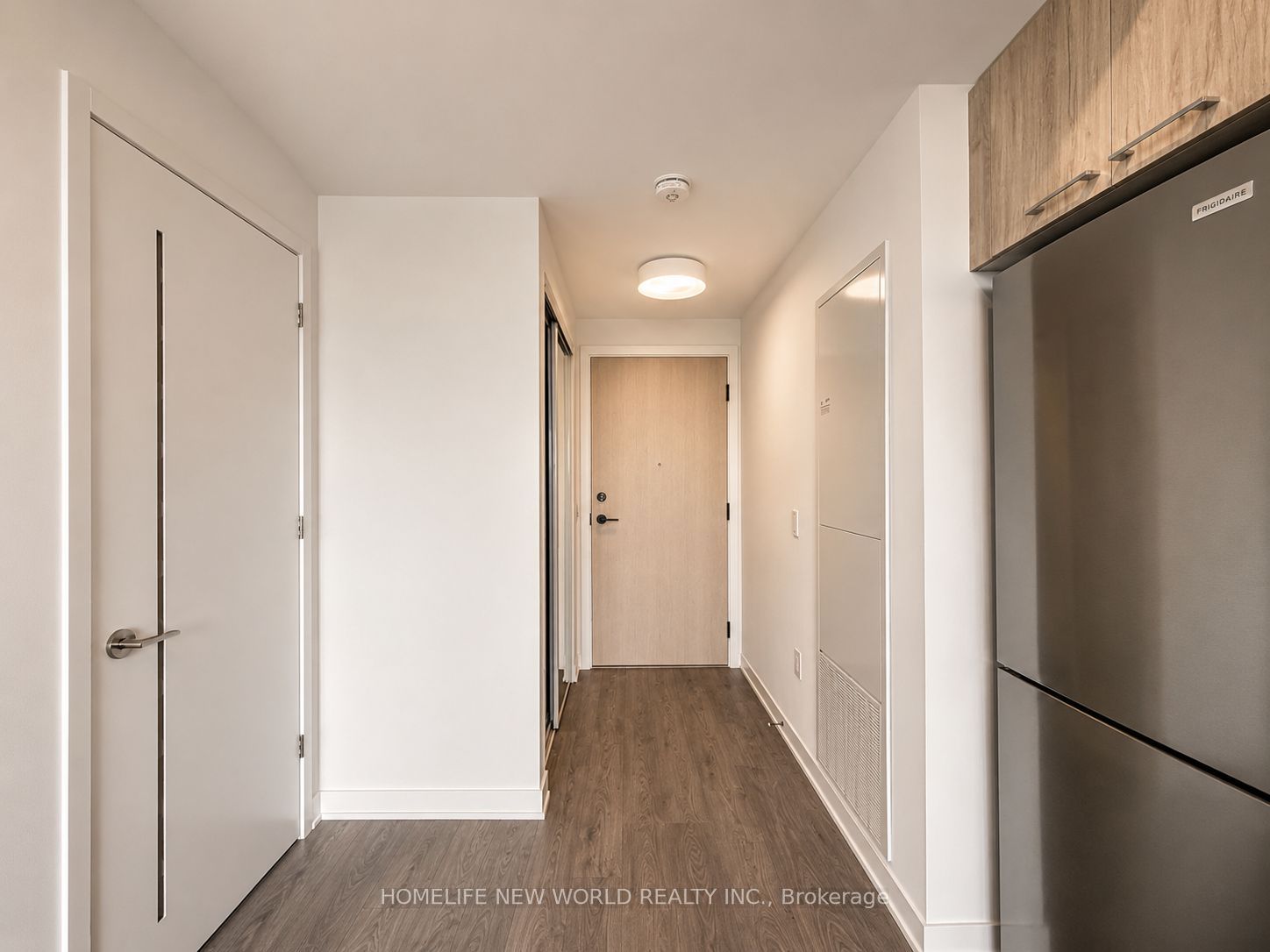 10 Oak Street 1402, Toronto, ON M5A 0Z1 photo 4