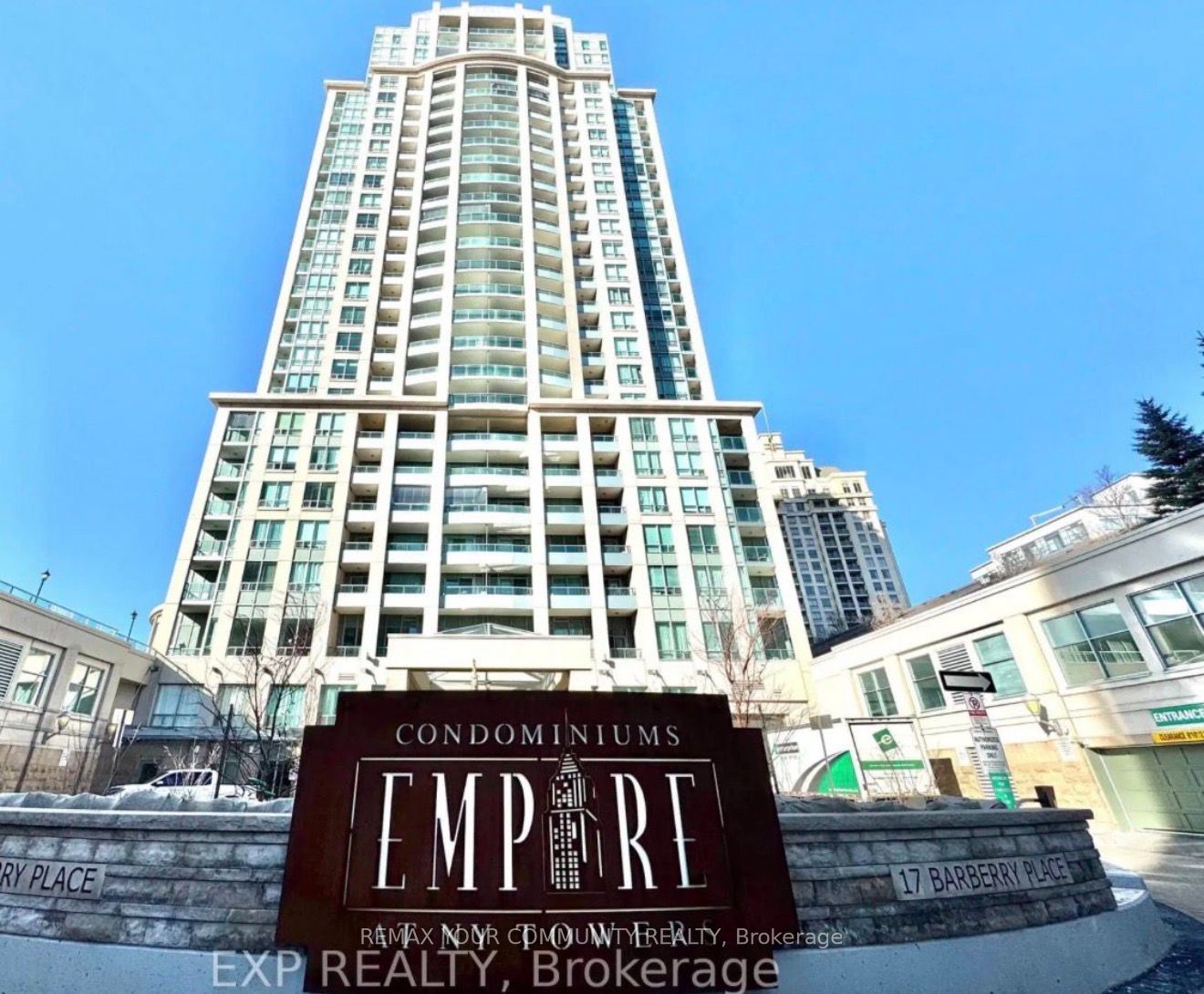 17 Barberry Place, Toronto, ON M2K 3E2